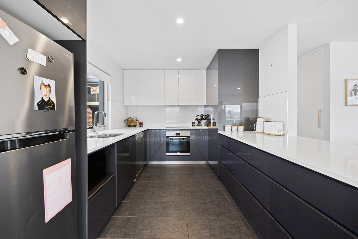 2 / 3 Greenway Close, Riverside