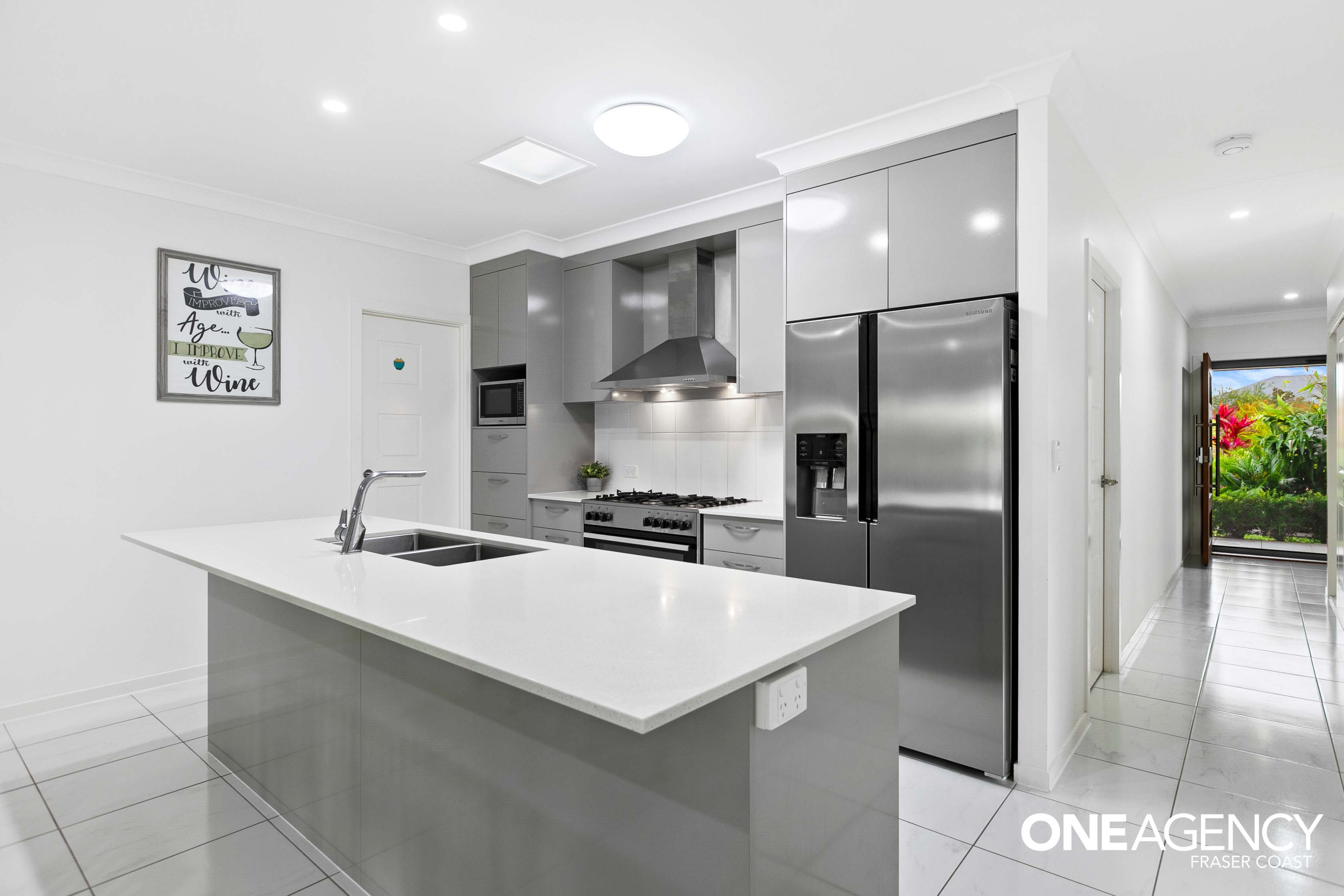 1 Jordan Close, Urangan