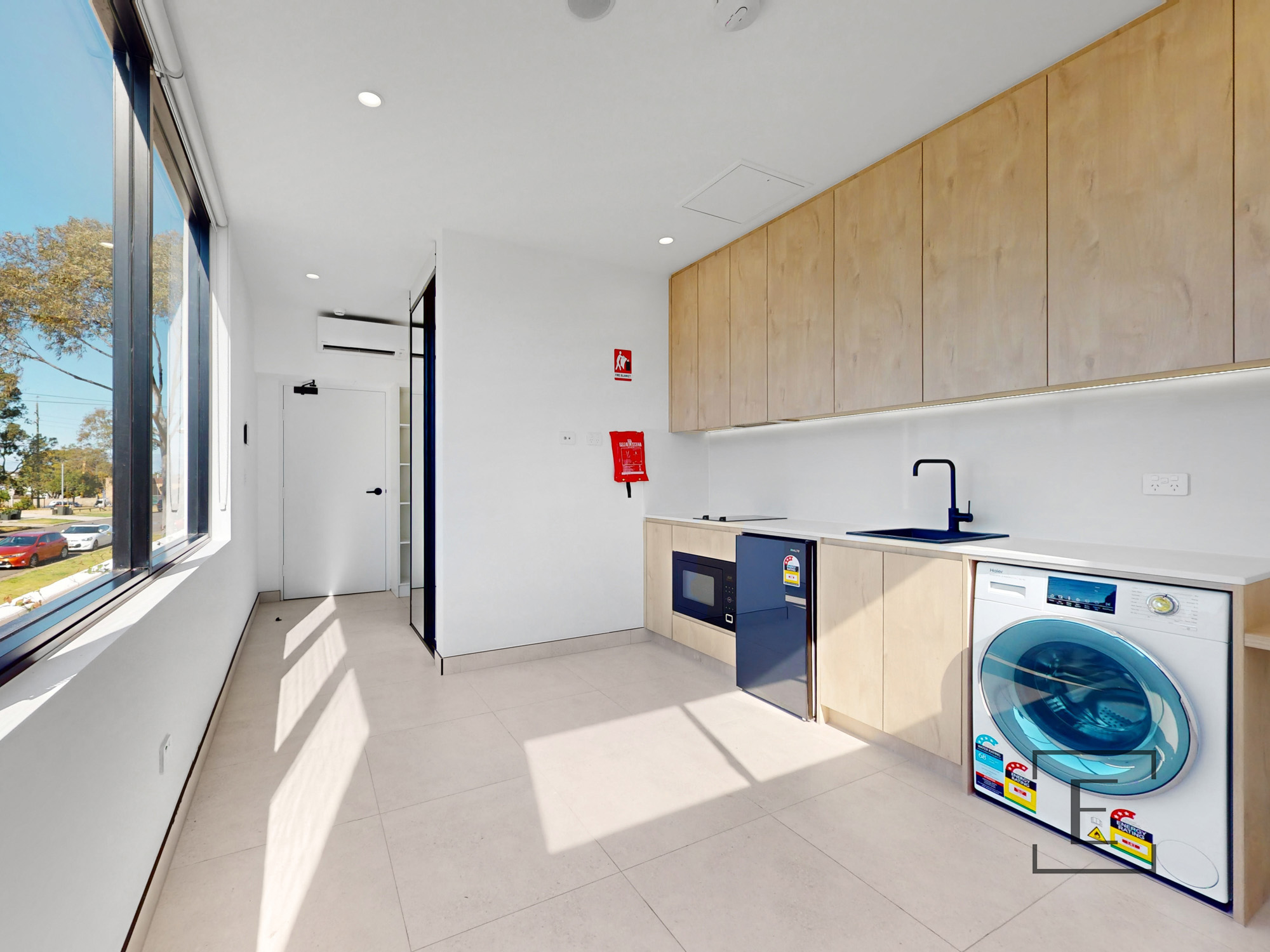 6 / 27 Allison Road, Guildford