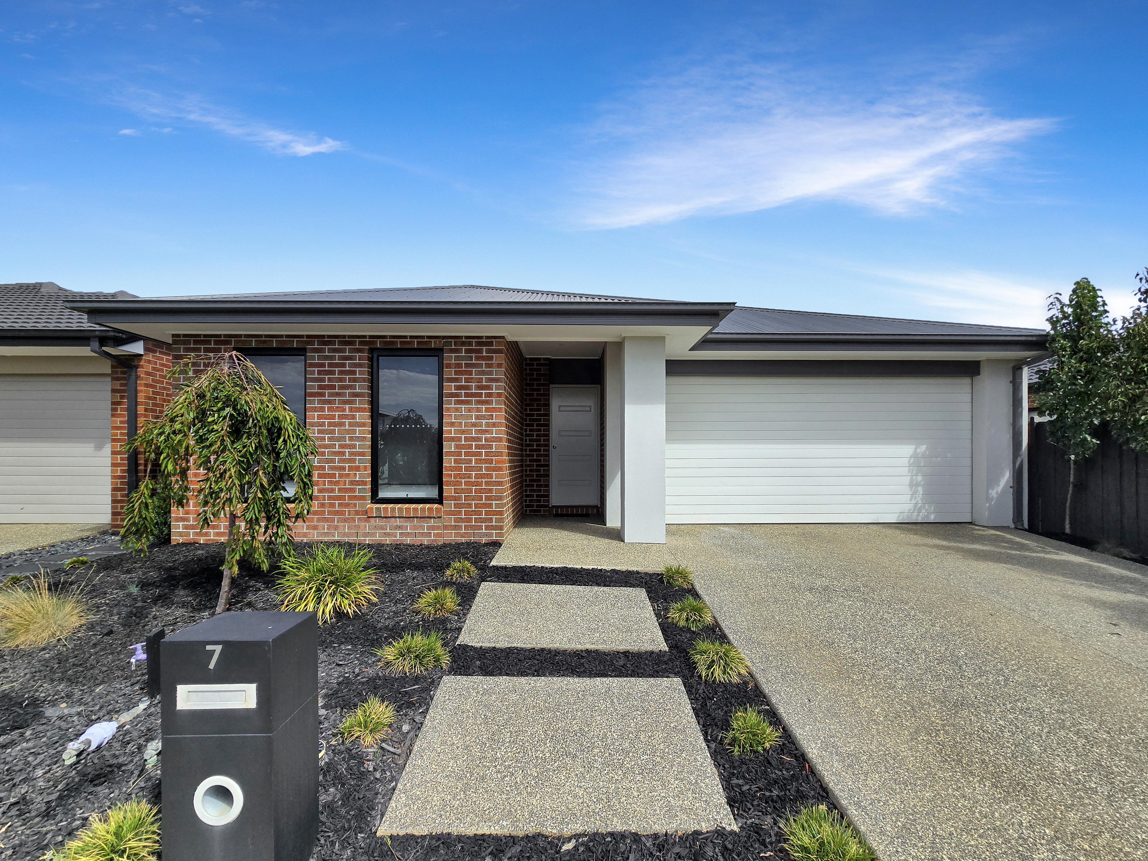 Listing image for 7 Baelish Drive, CHARLEMONT  VIC  3217
