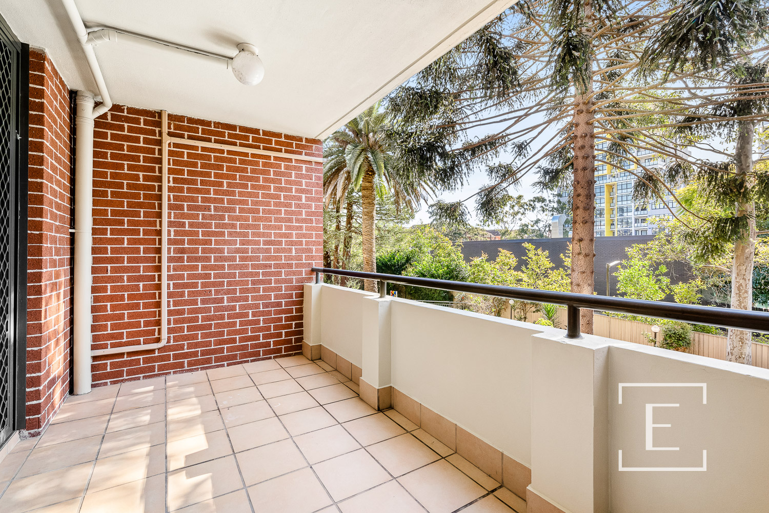 10 / 11 Crane Street, Homebush