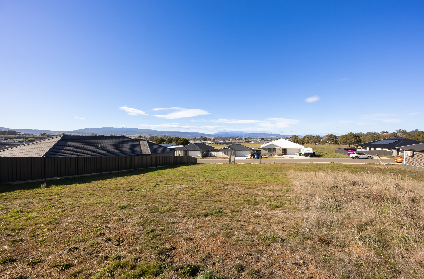 24 Parkfield Drive, Youngtown