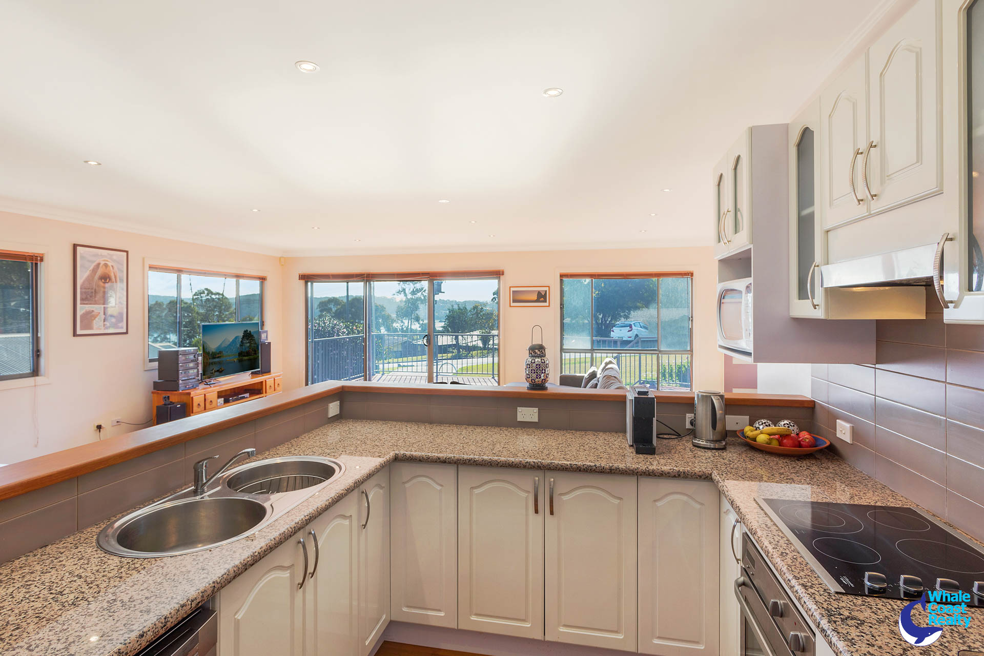 10 Gem Crescent, Narooma