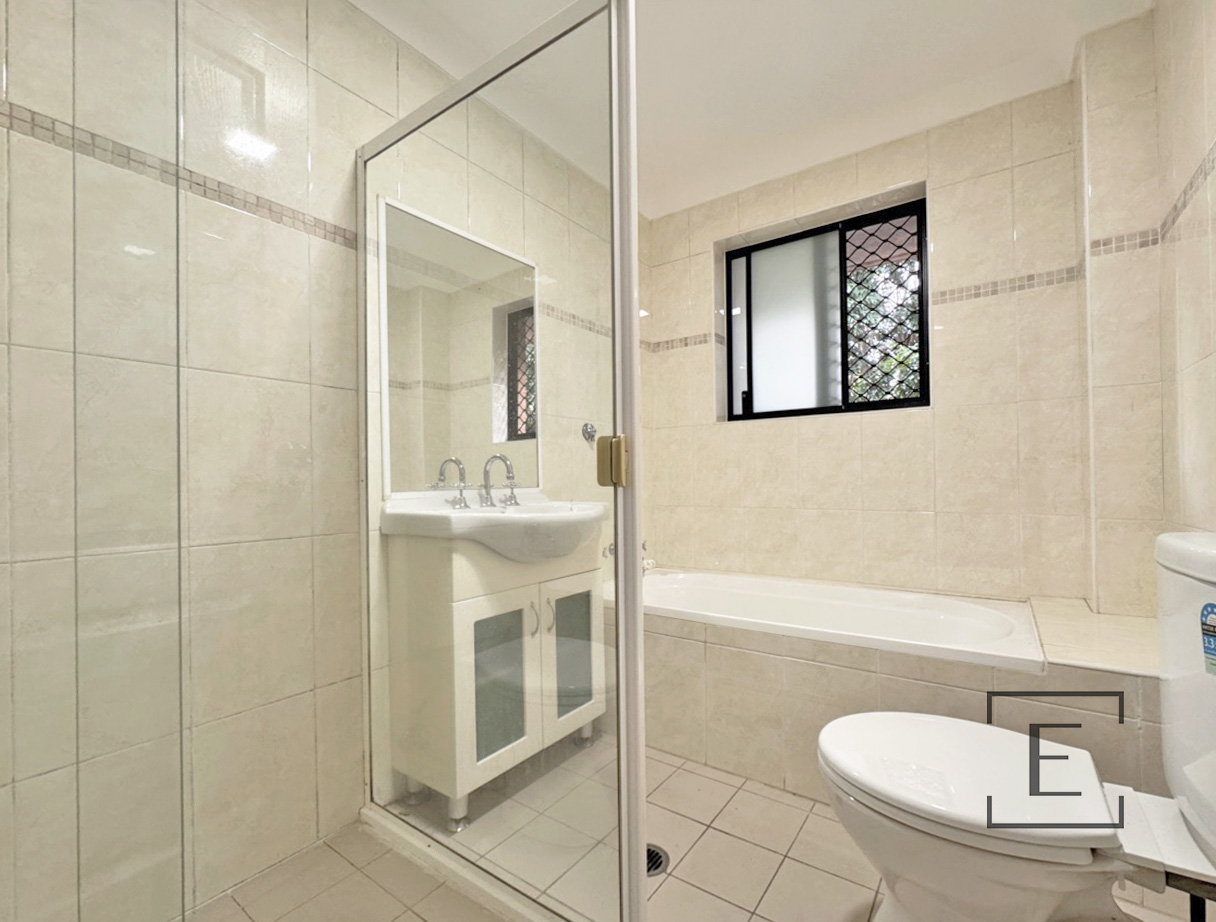 44 / 50 Henley Road, Homebush West