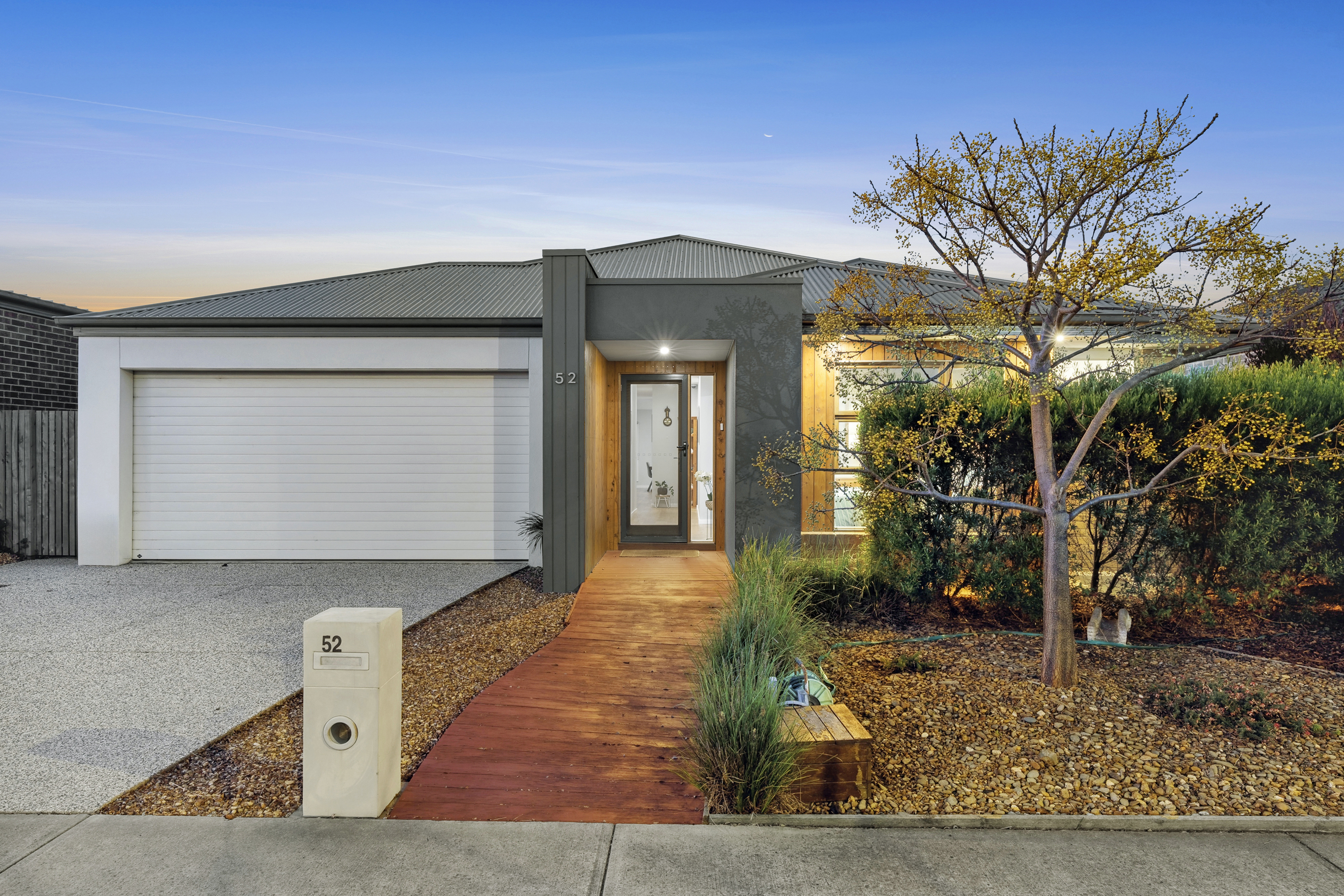 Listing image for 52 Unity Drive, MOUNT DUNEED  VIC  3217