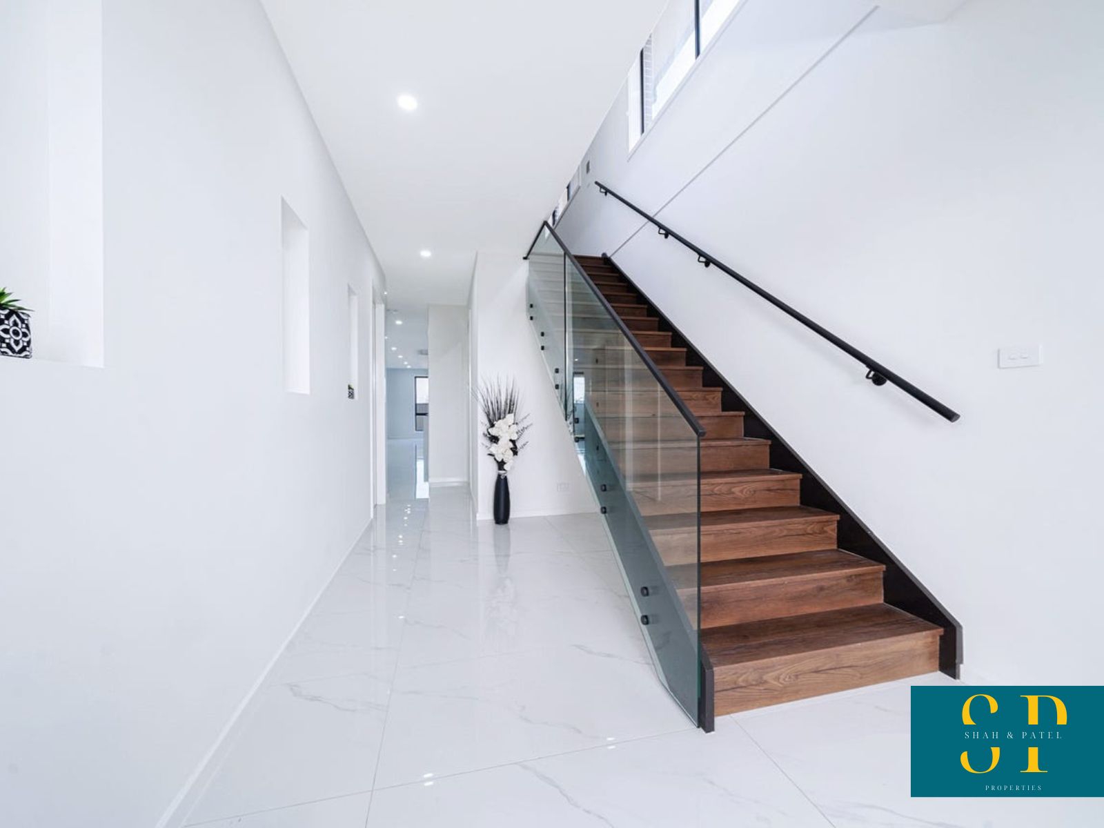 Stylish Family House & Land with Modern Features