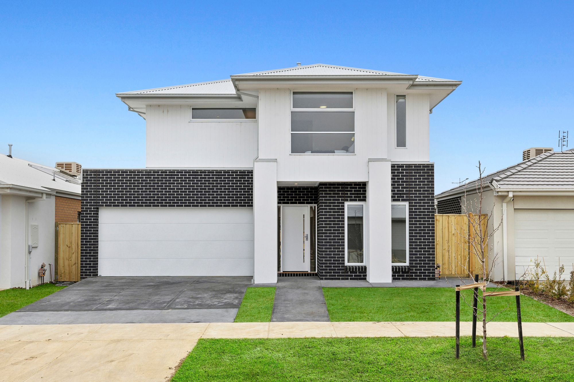 Listing image for 16 Volant Drive, ARMSTRONG CREEK  VIC  3217