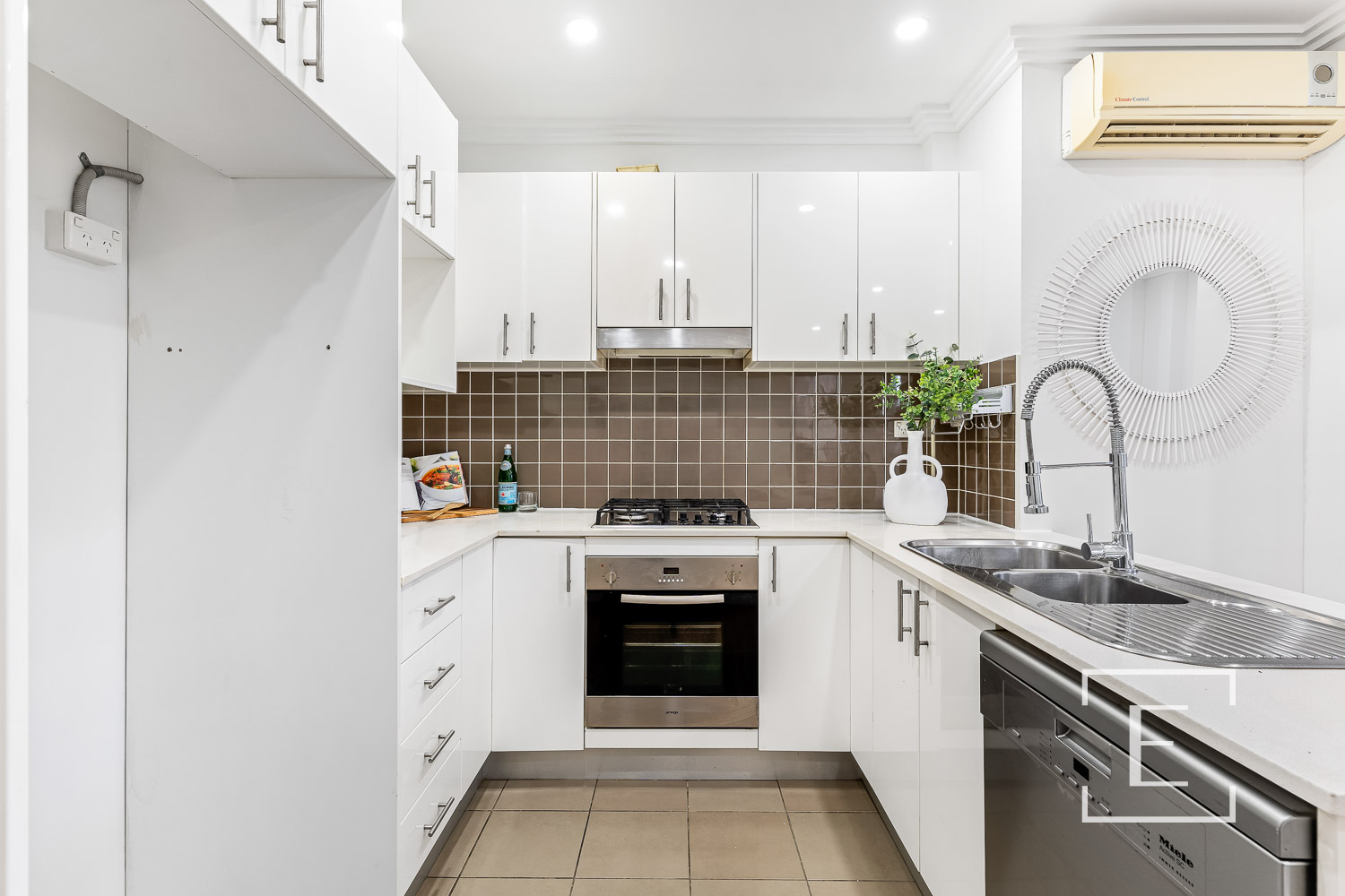 7 / 80 Courallie Avenue, Homebush West