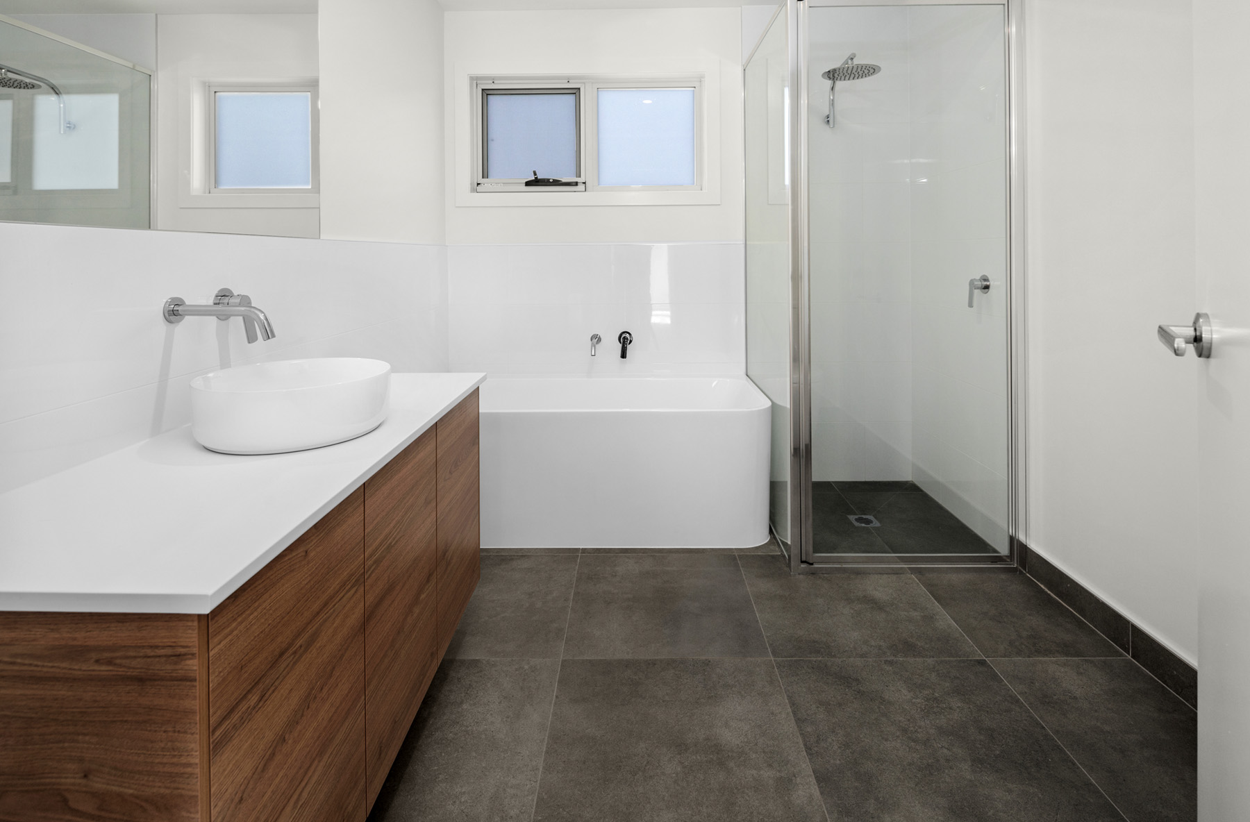 1 / 16 Widdowson Street, George Town