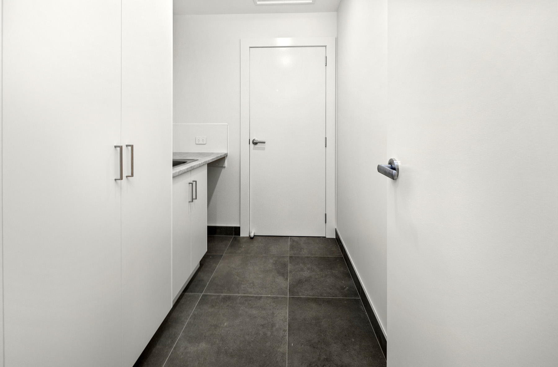 1 / 16 Widdowson Street, George Town