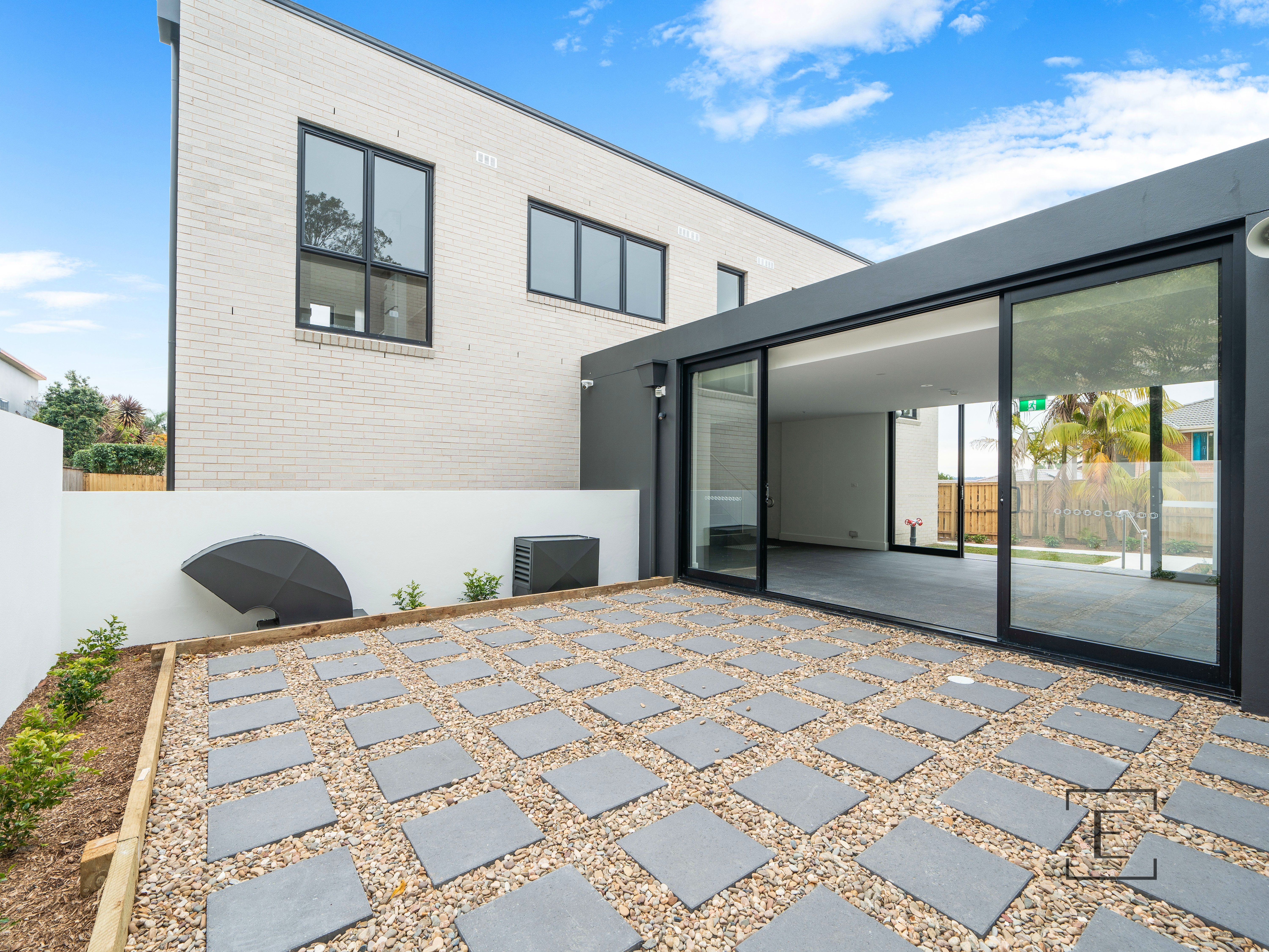 28 / 6 Gladys Avenue, Frenchs Forest