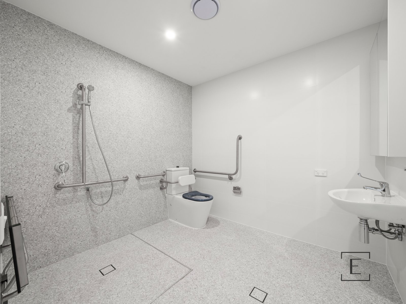 28 / 6 Gladys Avenue, Frenchs Forest