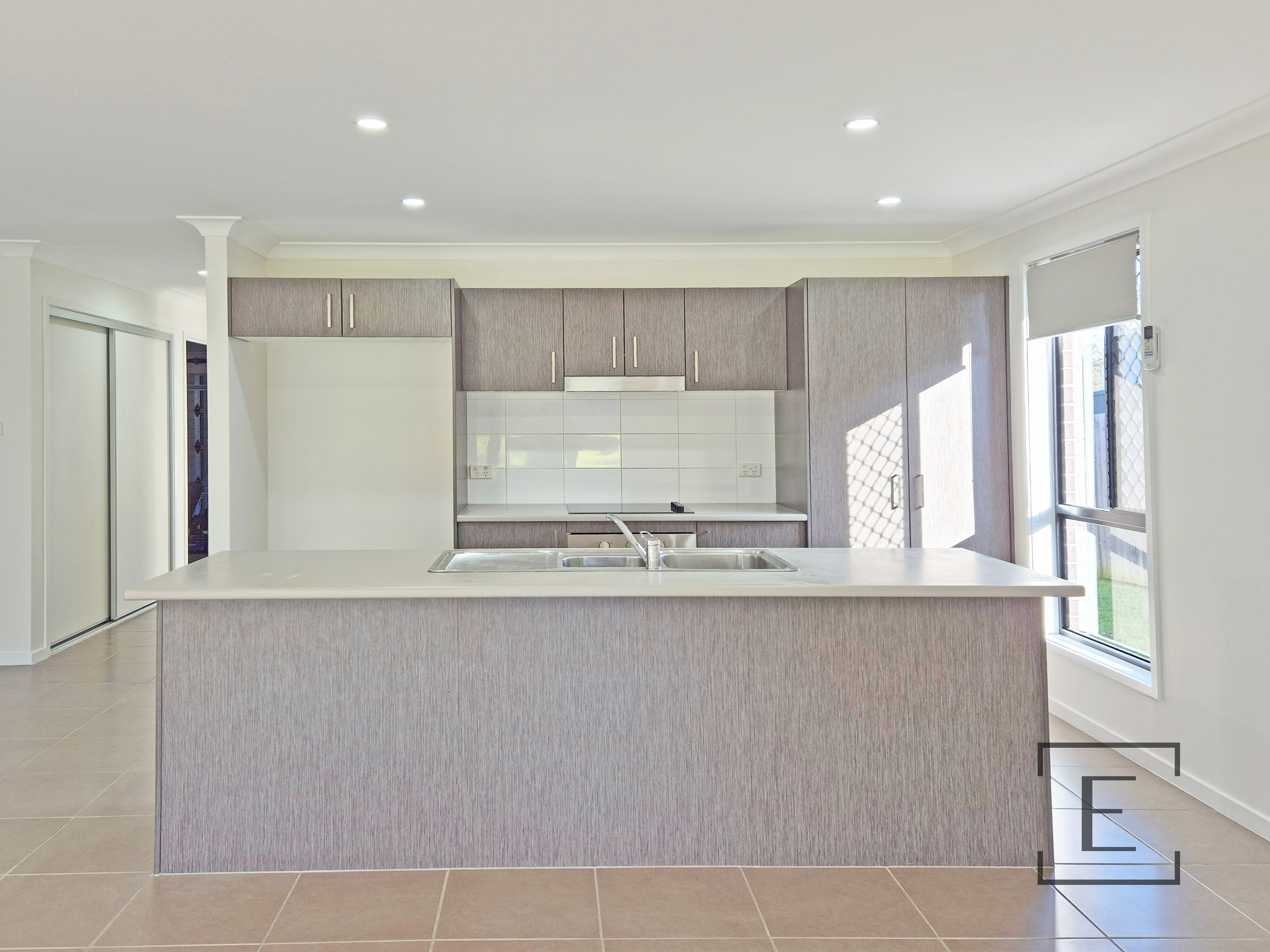 6 Ascot Drive, Currans Hill