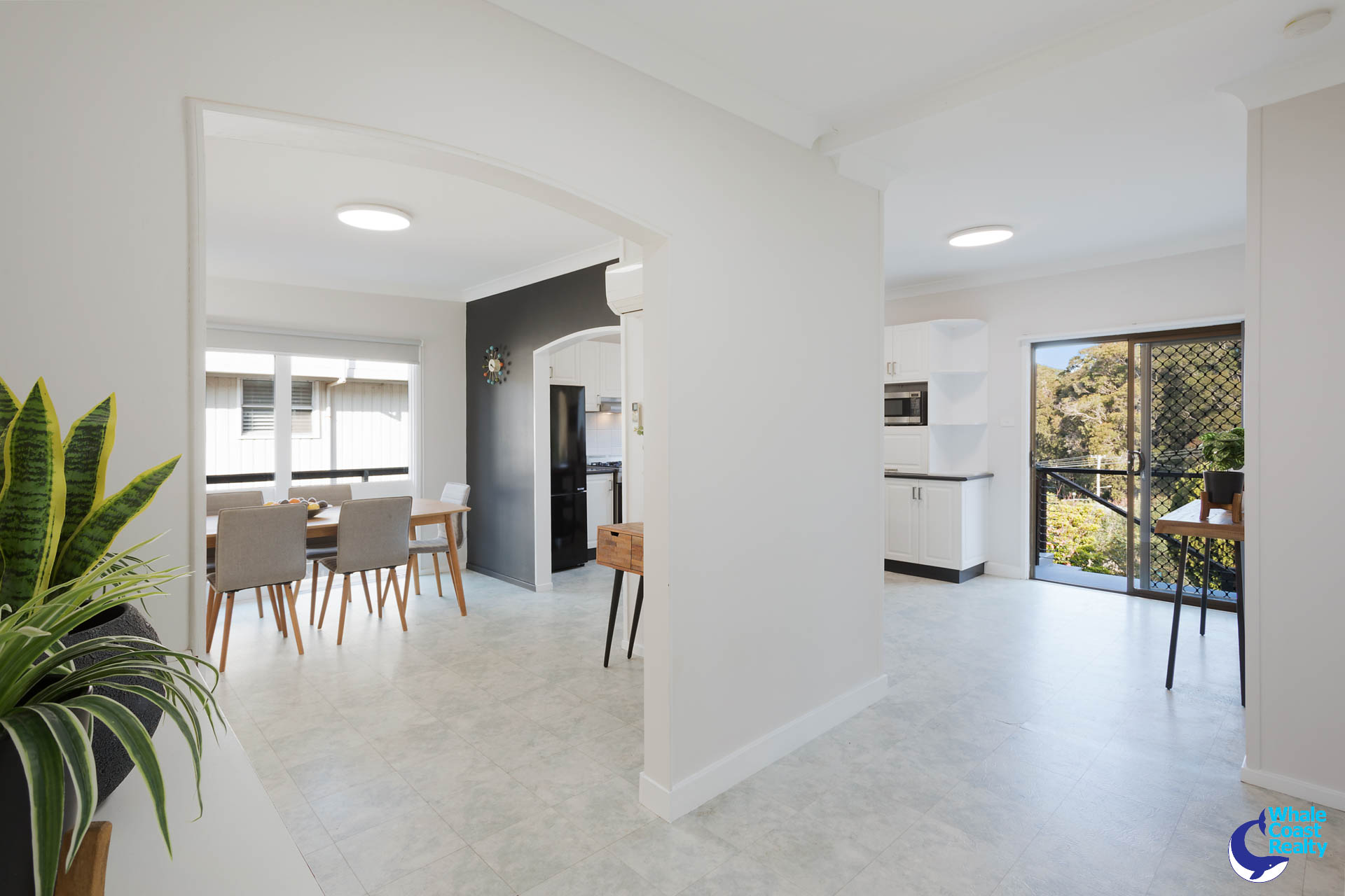 16 Collins Crescent, Narooma