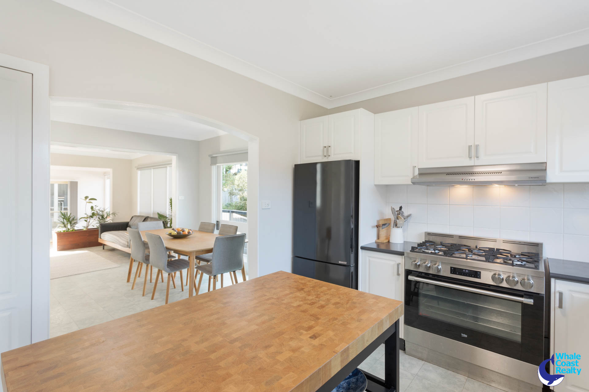 16 Collins Crescent, Narooma