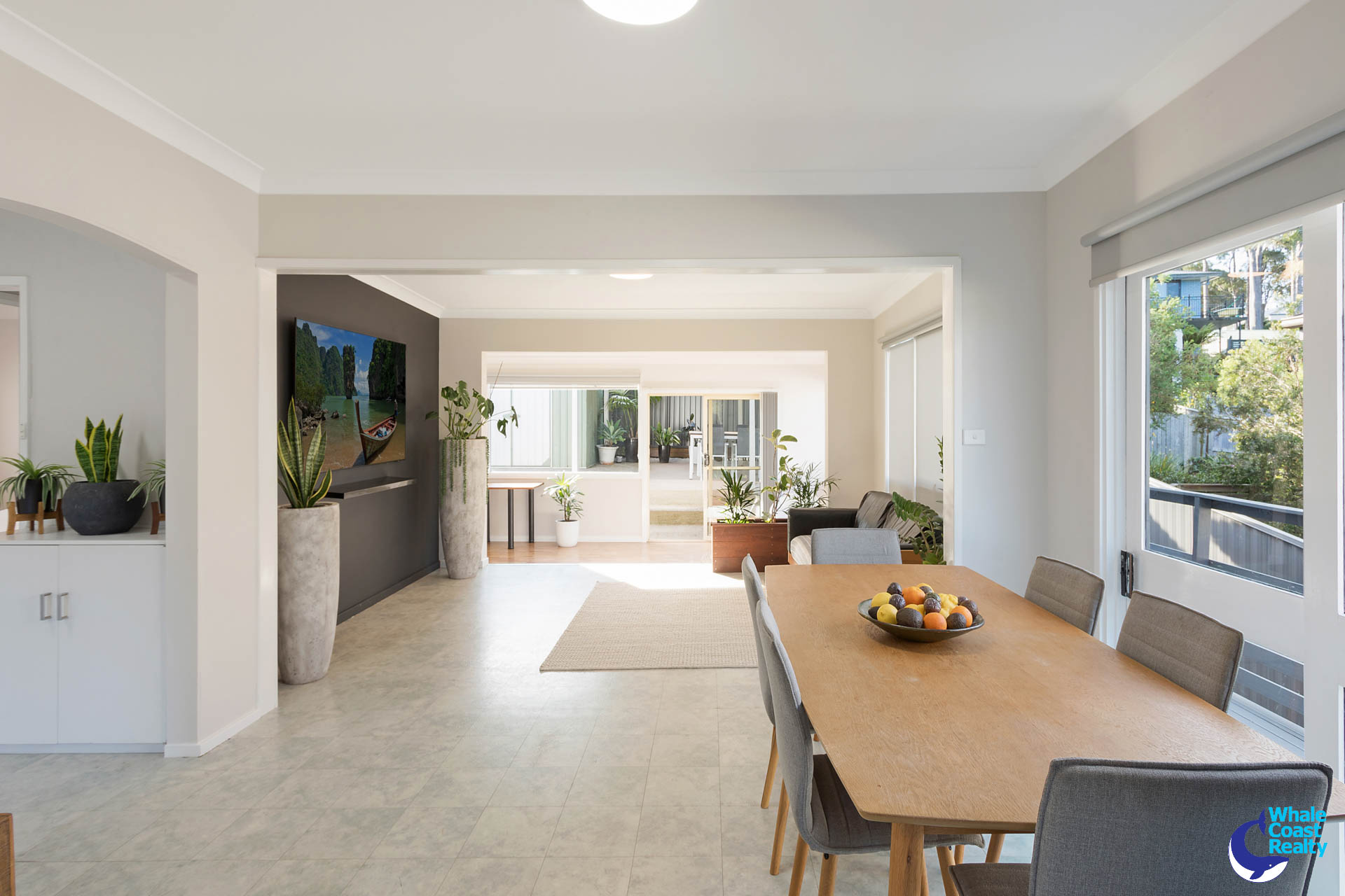 16 Collins Crescent, Narooma