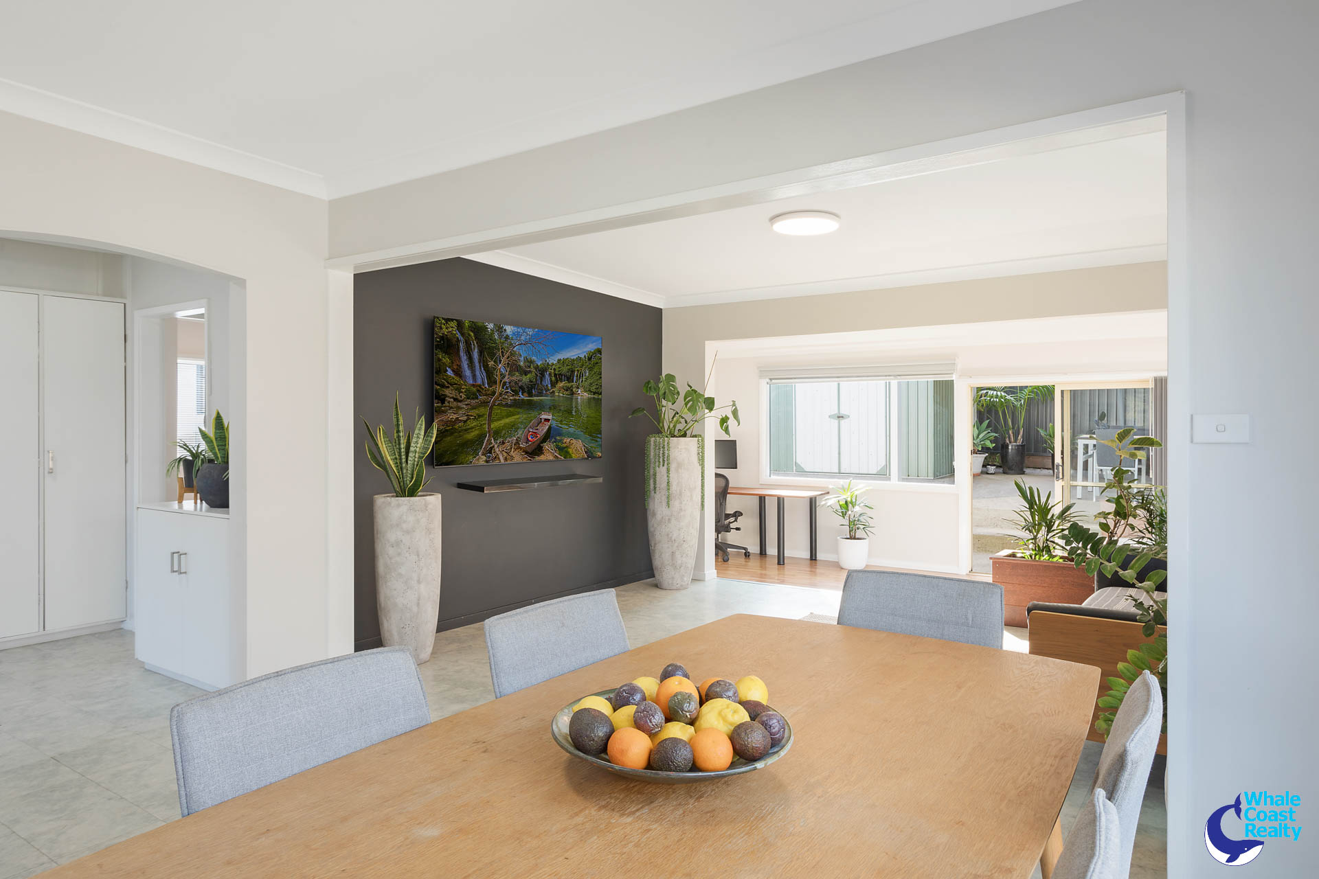 16 Collins Crescent, Narooma