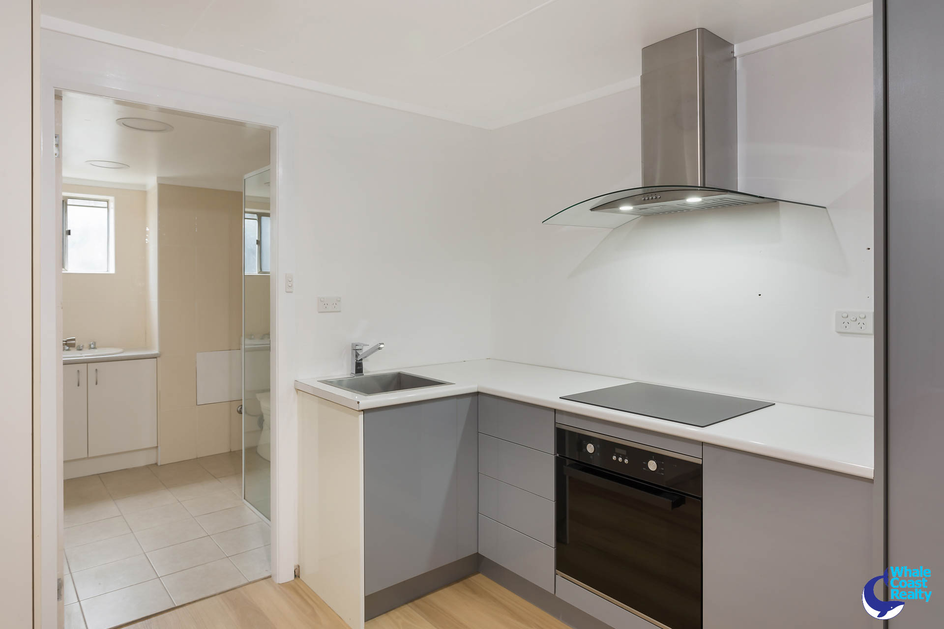 16 Collins Crescent, Narooma