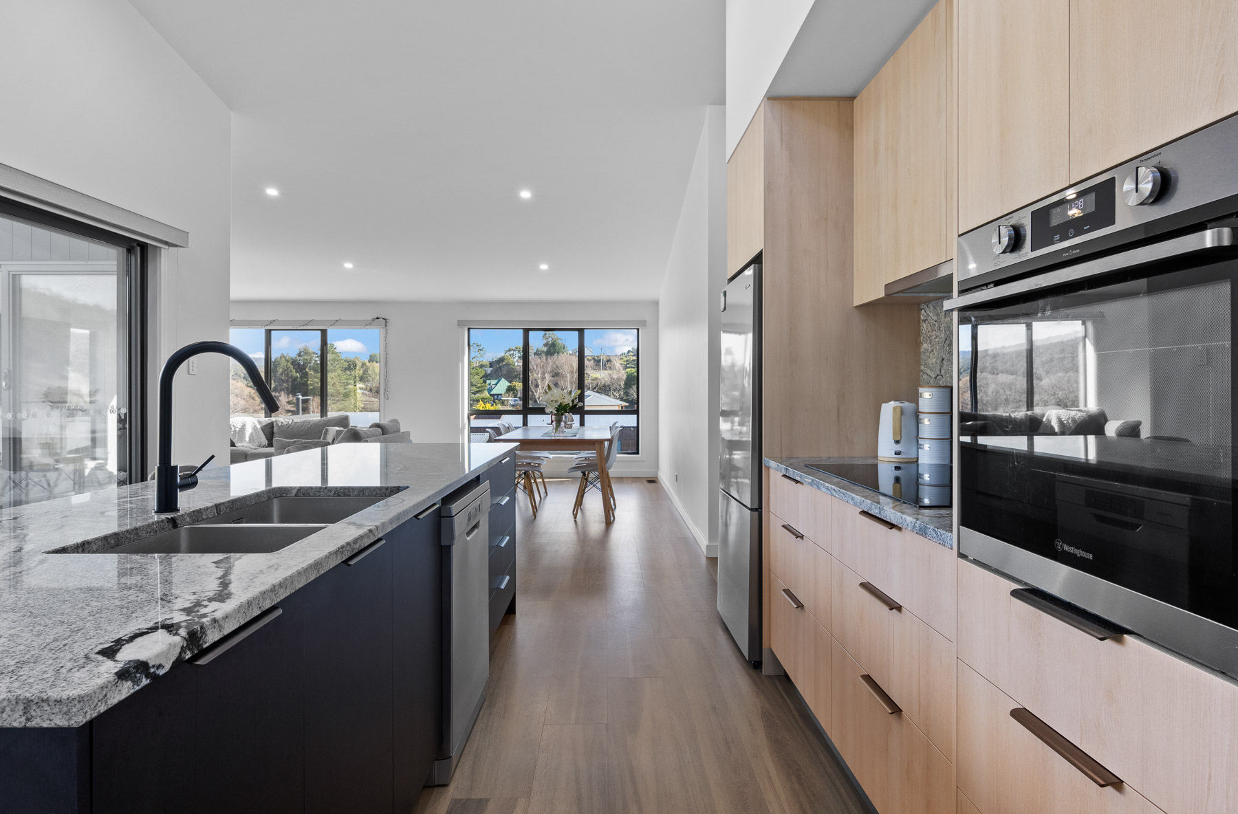 15 Longvista Road, Blackstone Heights