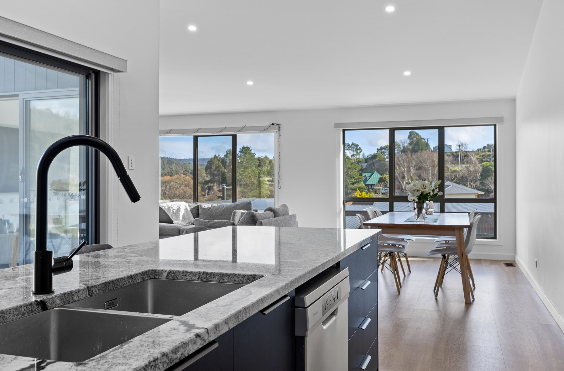 15 Longvista Road, Blackstone Heights