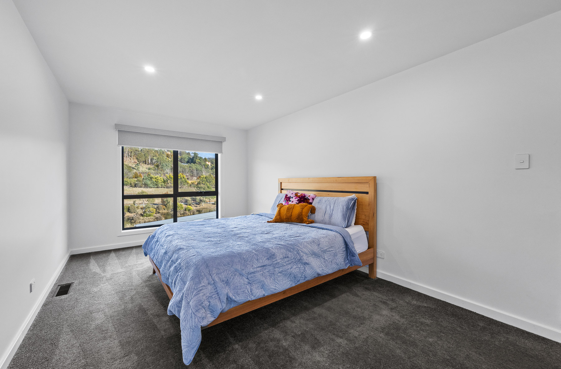 15 Longvista Road, Blackstone Heights