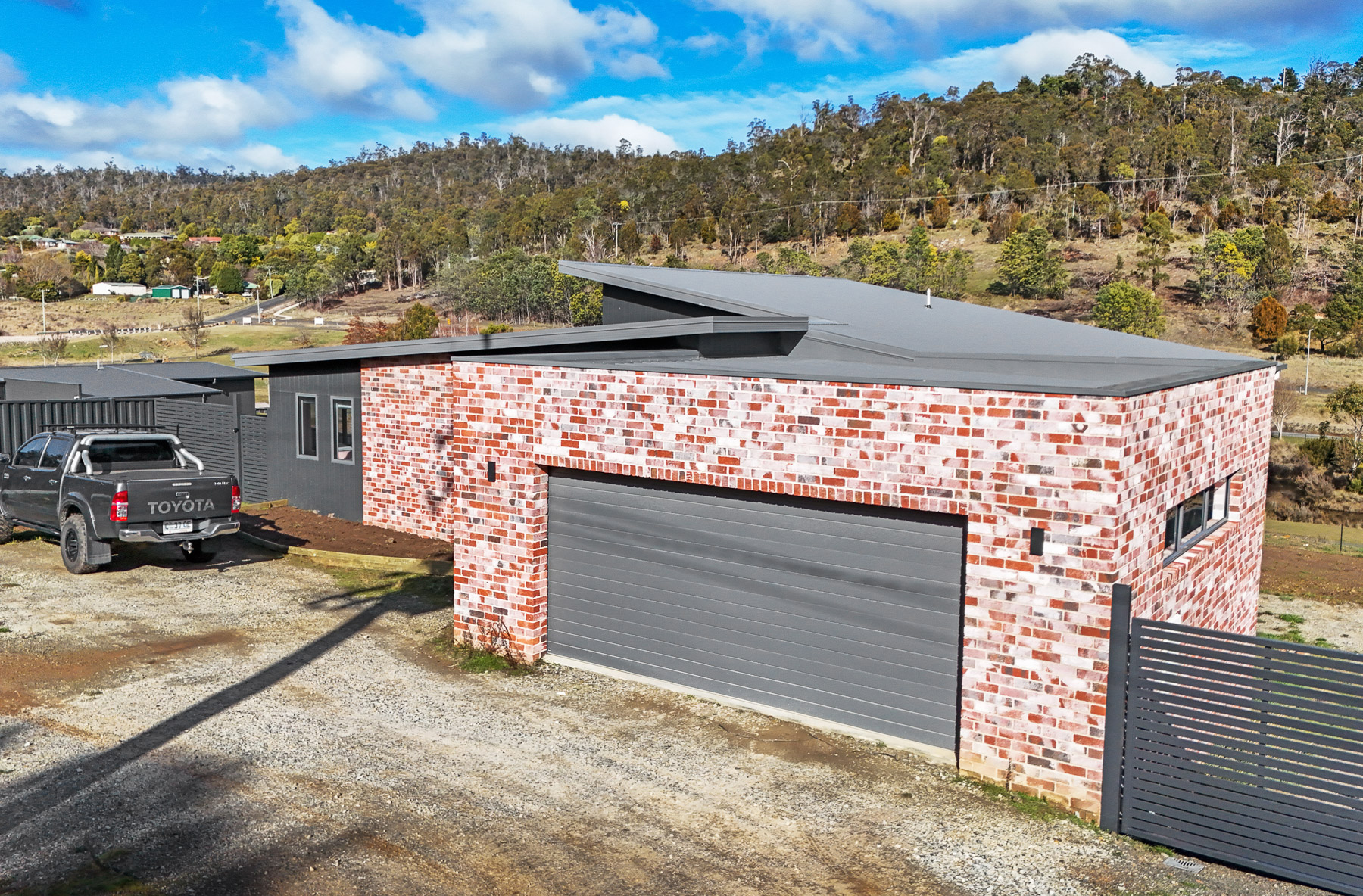 15 Longvista Road, Blackstone Heights