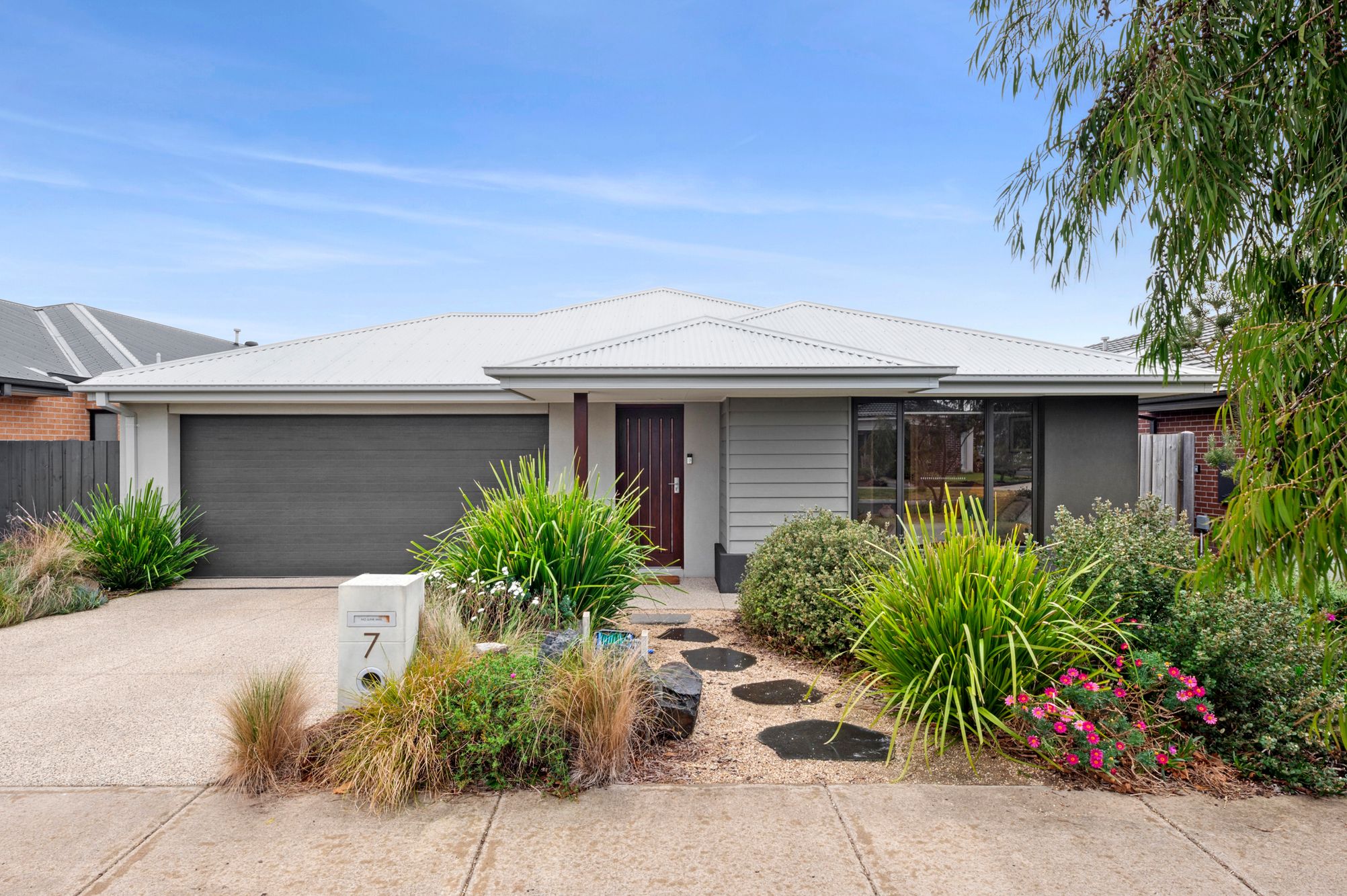 Listing image for 7 Iris Loop, ARMSTRONG CREEK  VIC  3217
