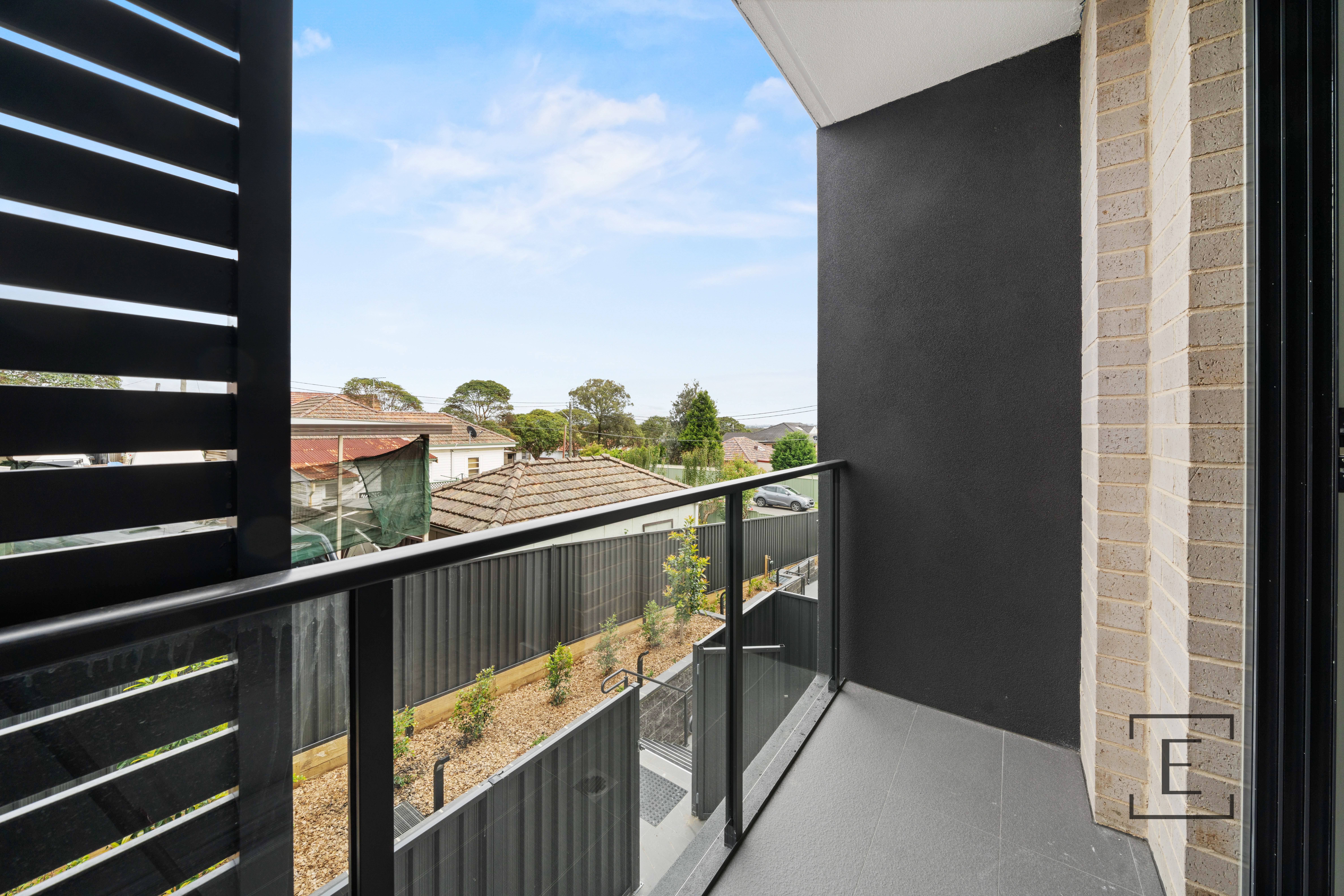 13 / 2 Petty Avenue, Yagoona