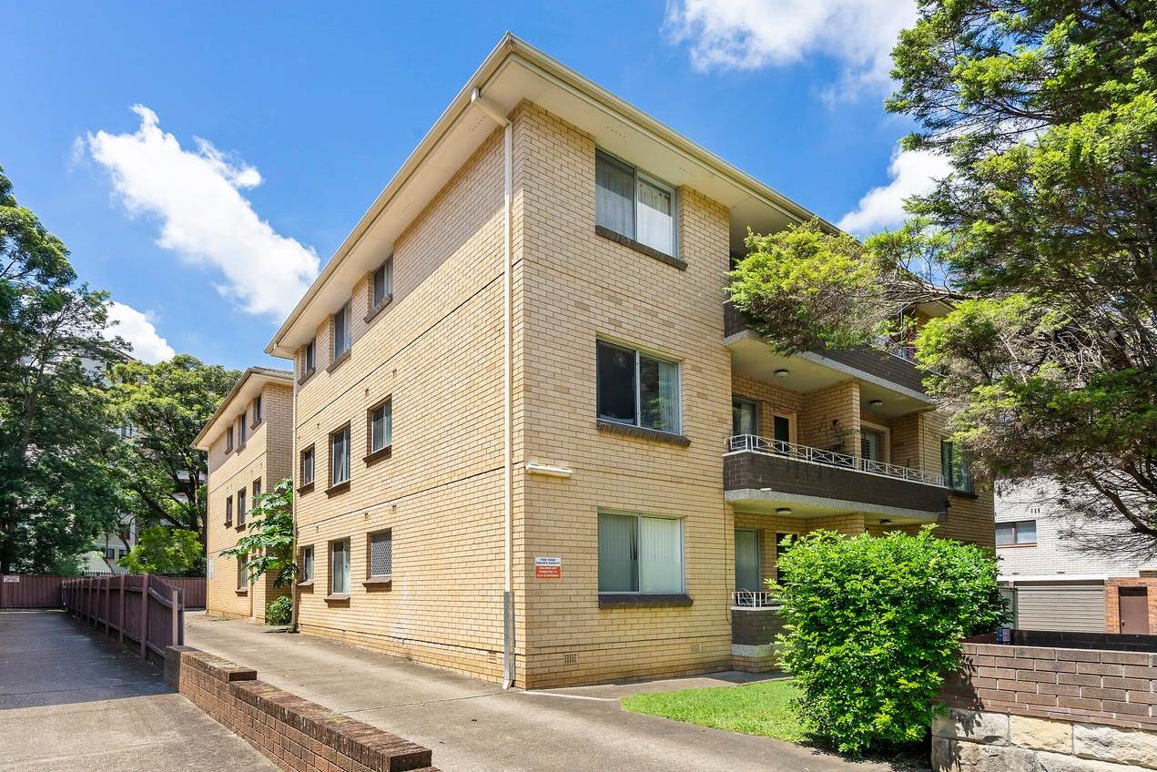 10 / 13 Factory Street, North Parramatta