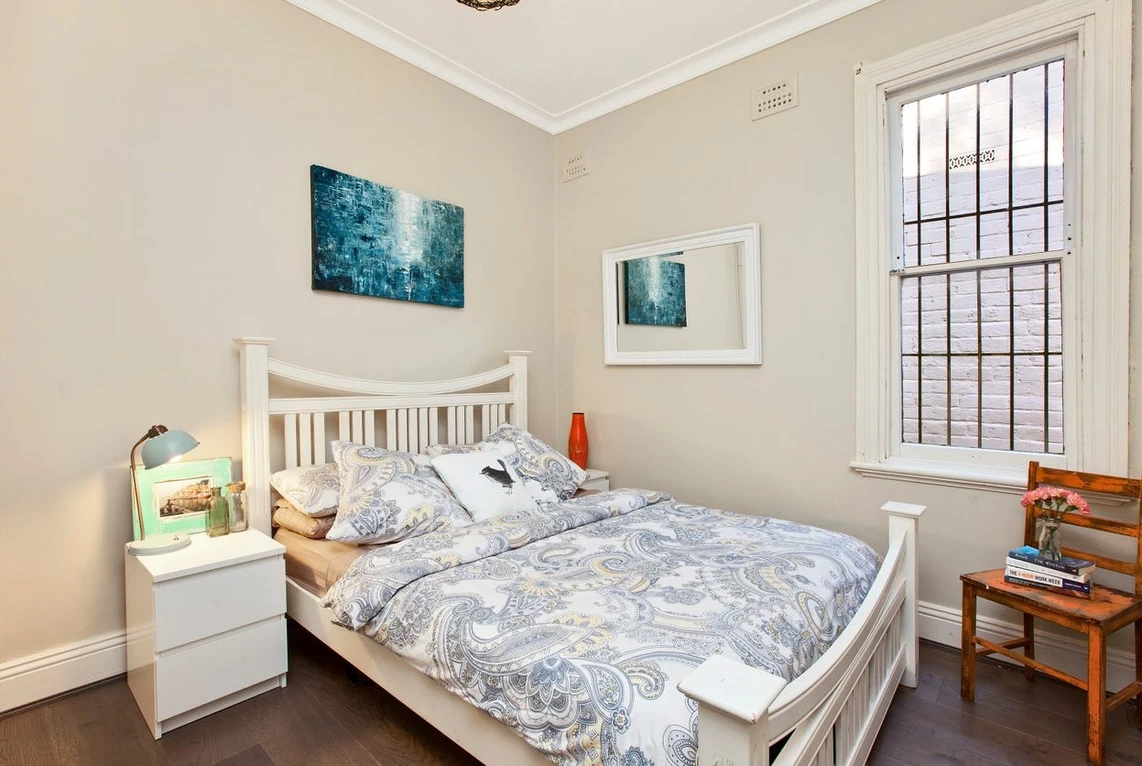 2A Yaralla Street, Newtown