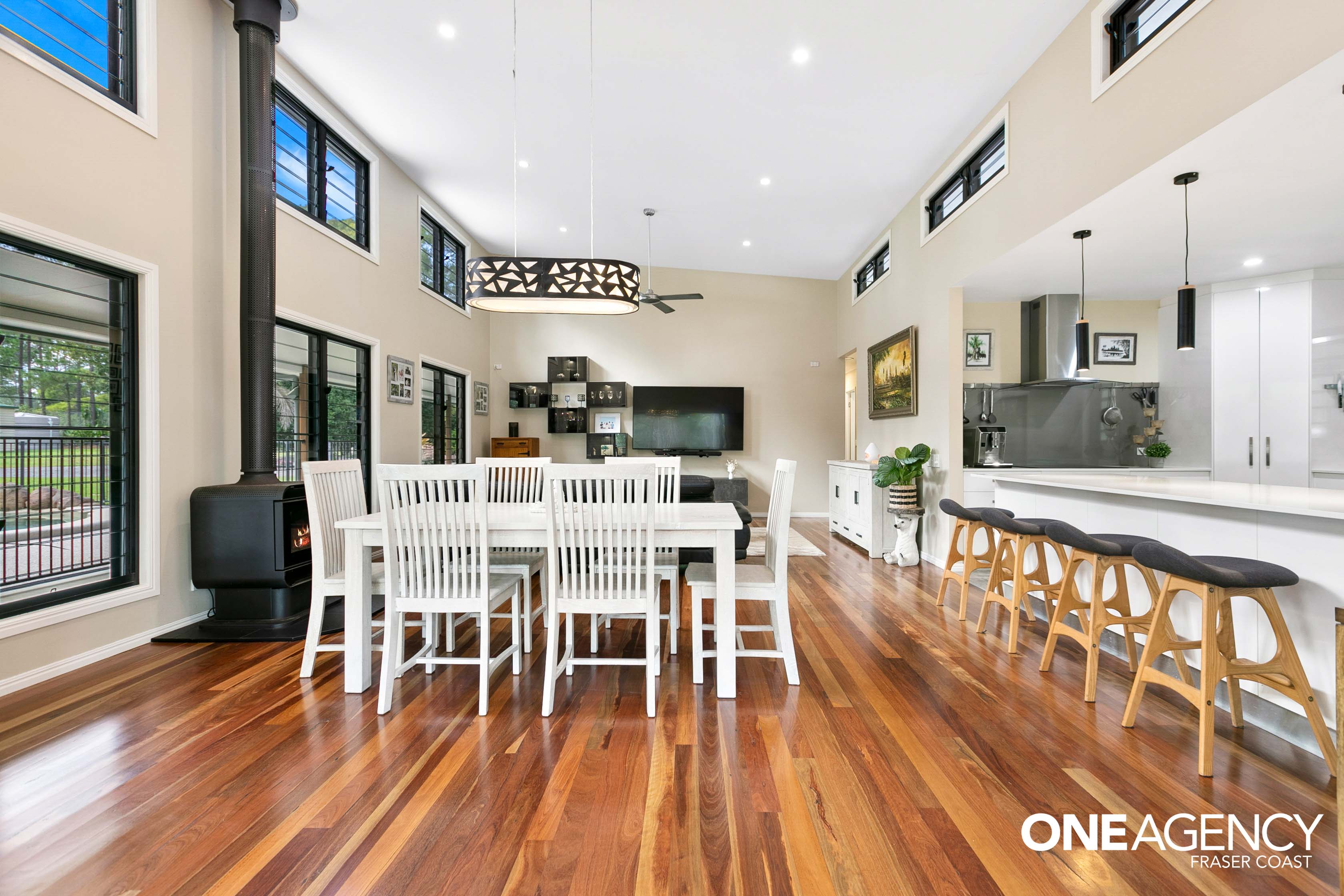 63 Dundowran Road, Walligan