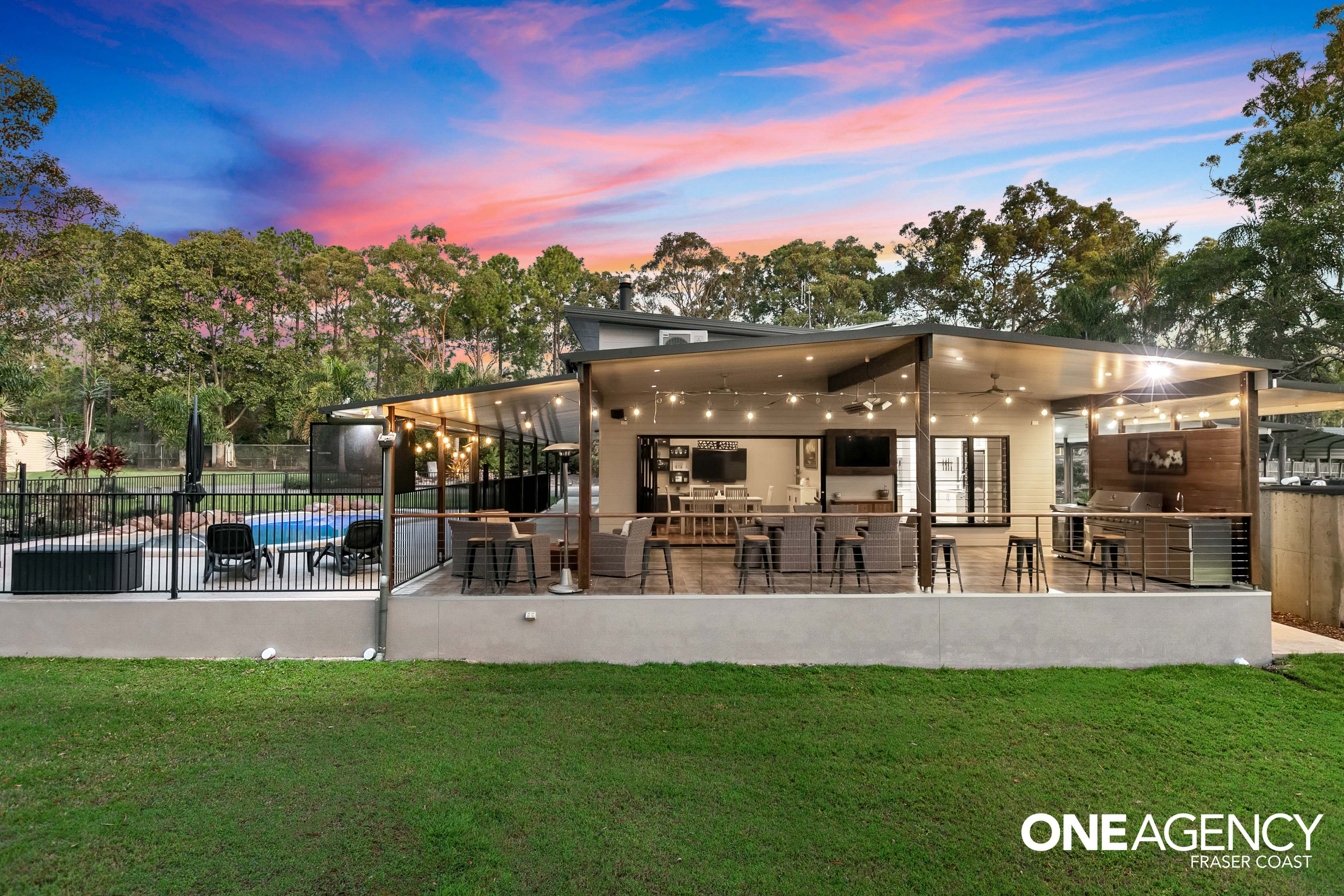 63 Dundowran Road, Walligan