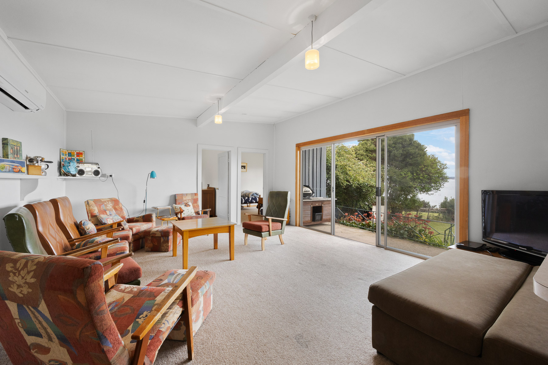 89 Sunset Boulevard, Clarence Point