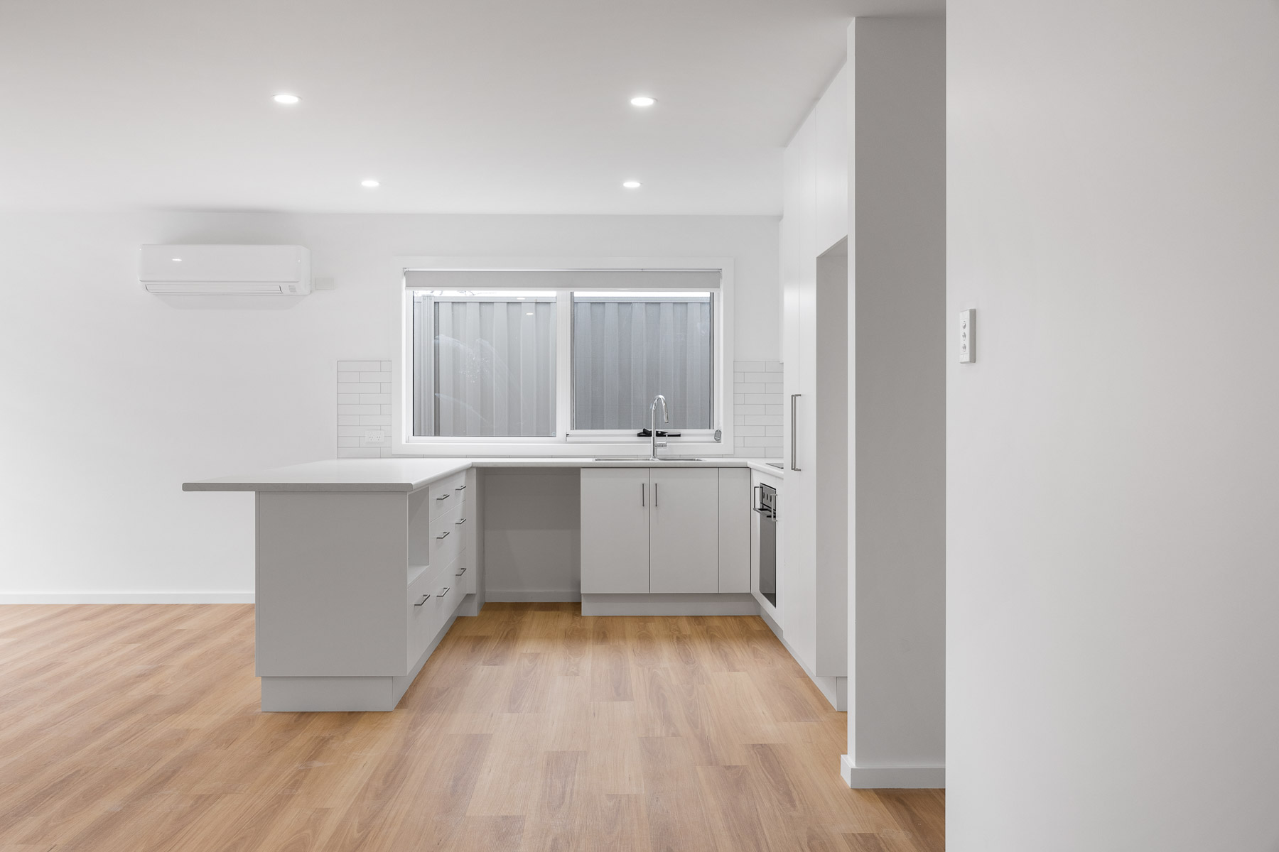 3 / 48 Sorell Street, George Town