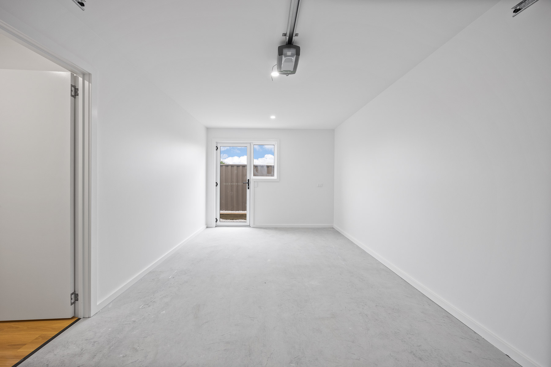 3 / 48 Sorell Street, George Town