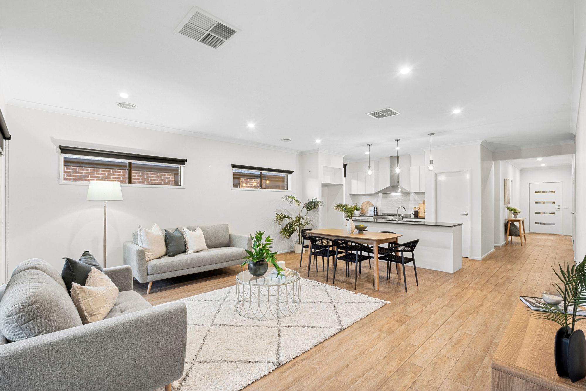 Listing image for 14 Norton Parade, CHARLEMONT  VIC  3217