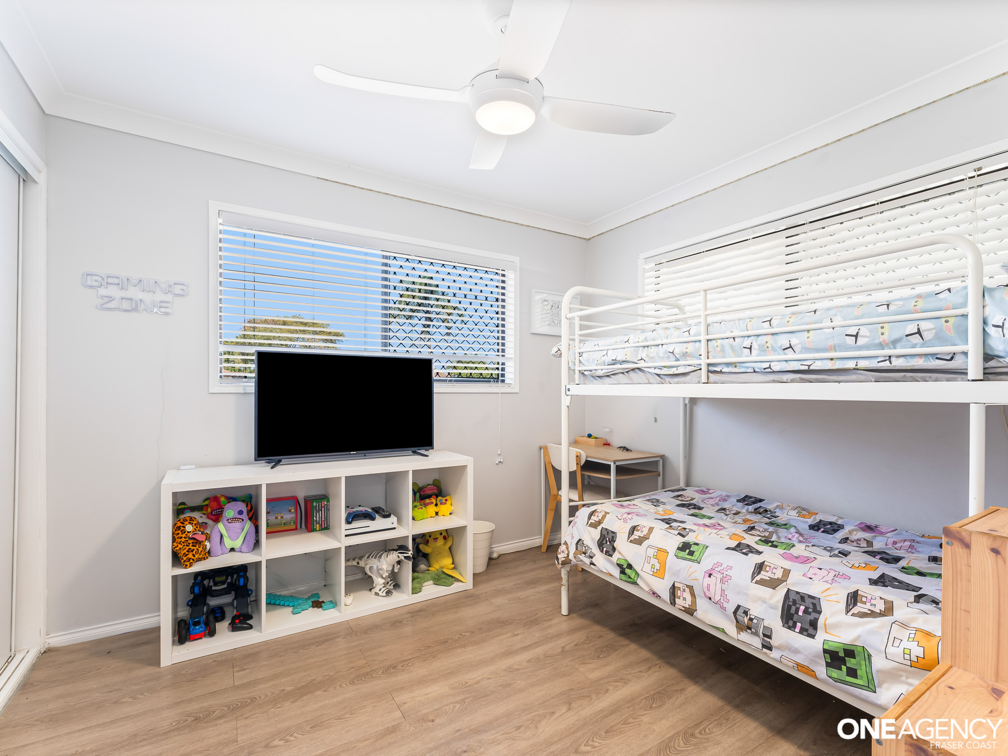 96 Murphy, Point Vernon