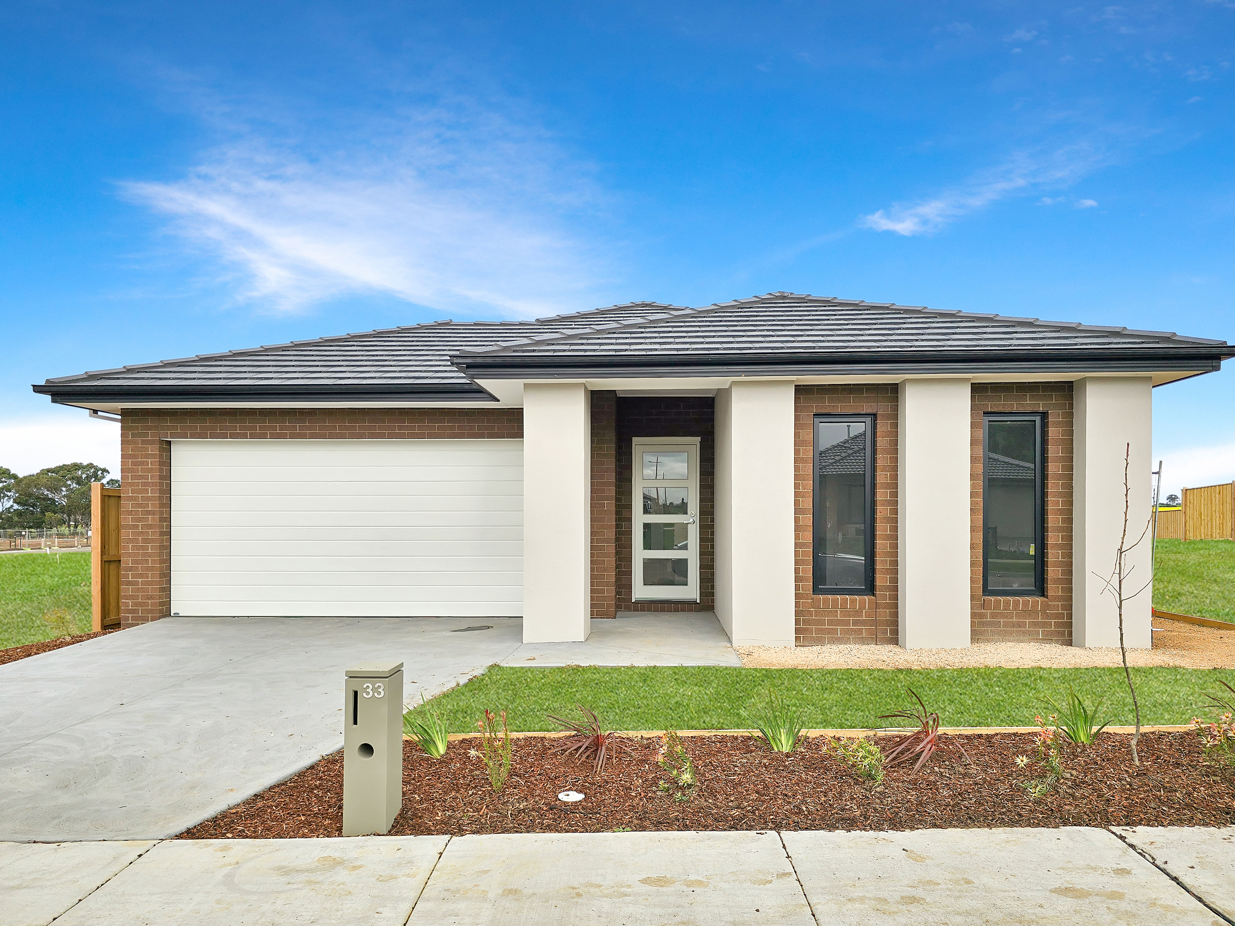 Listing image for 33 Wanderlust Drive, MOUNT DUNEED  VIC  3217
