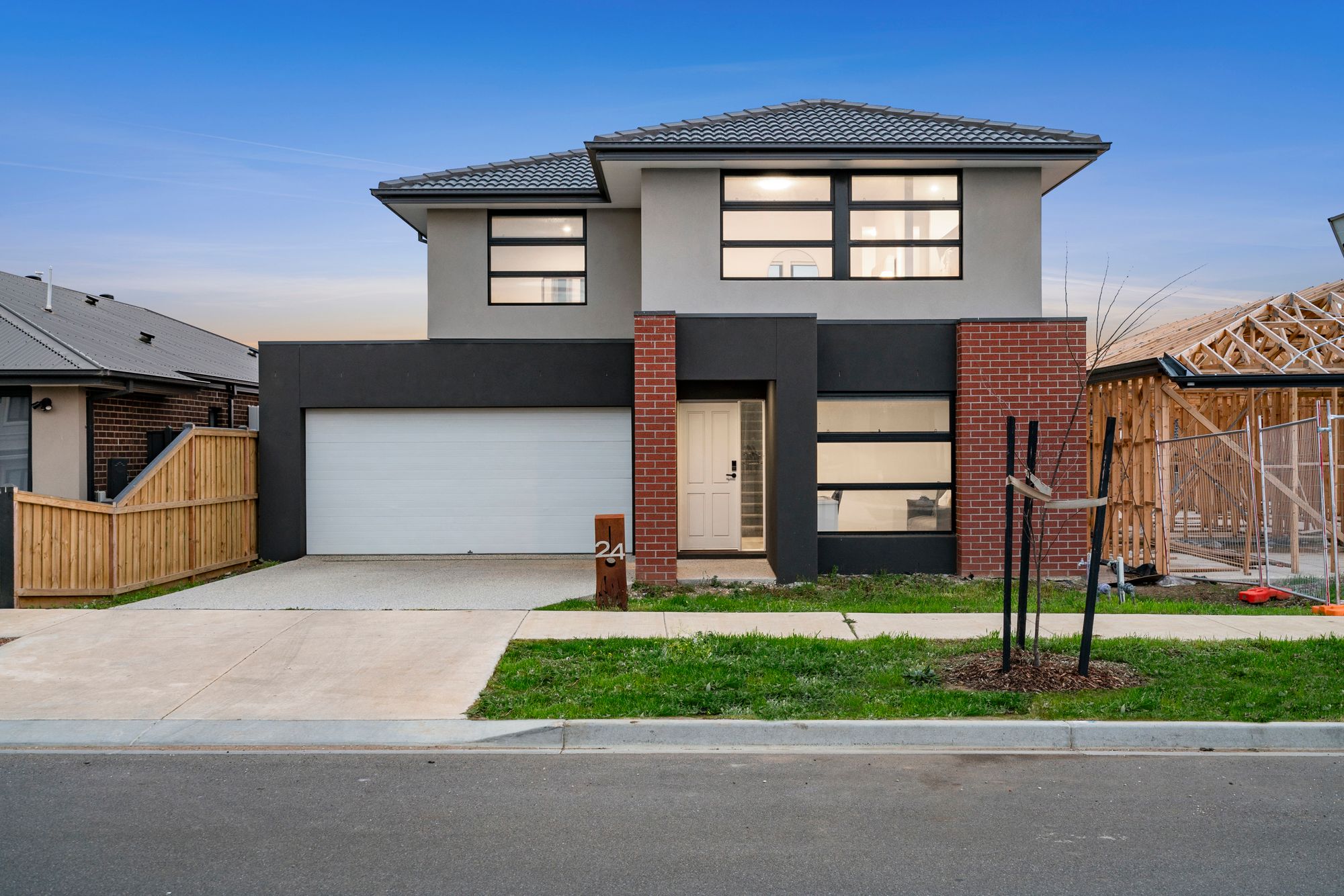 Listing image for 24 Audrey St, CHARLEMONT  VIC  3217