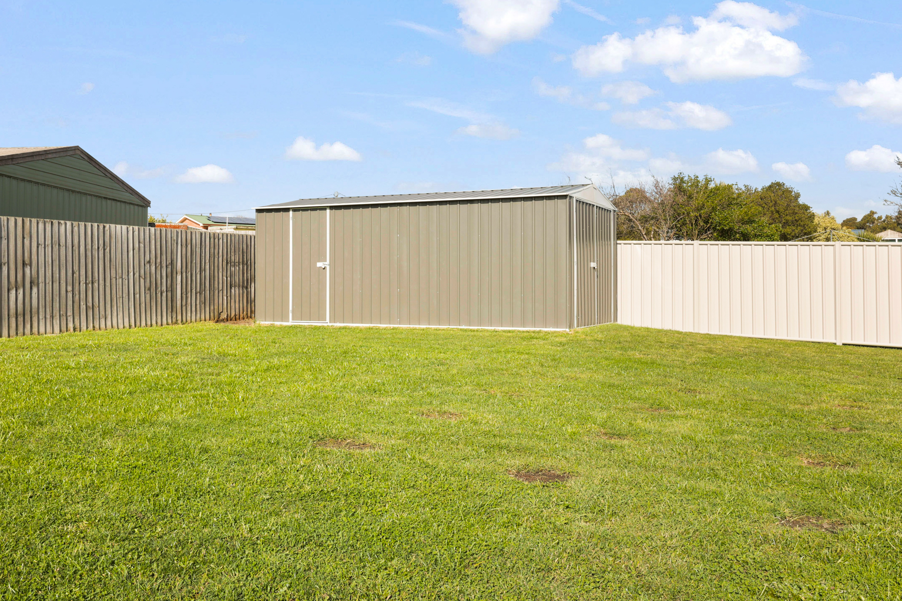 5 Burnett Street, George Town