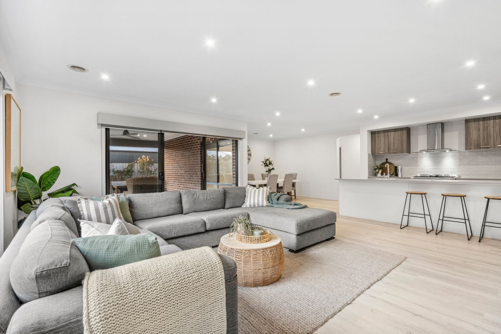 Listing image for 198 Warralily Boulevard, ARMSTRONG CREEK  VIC  3217