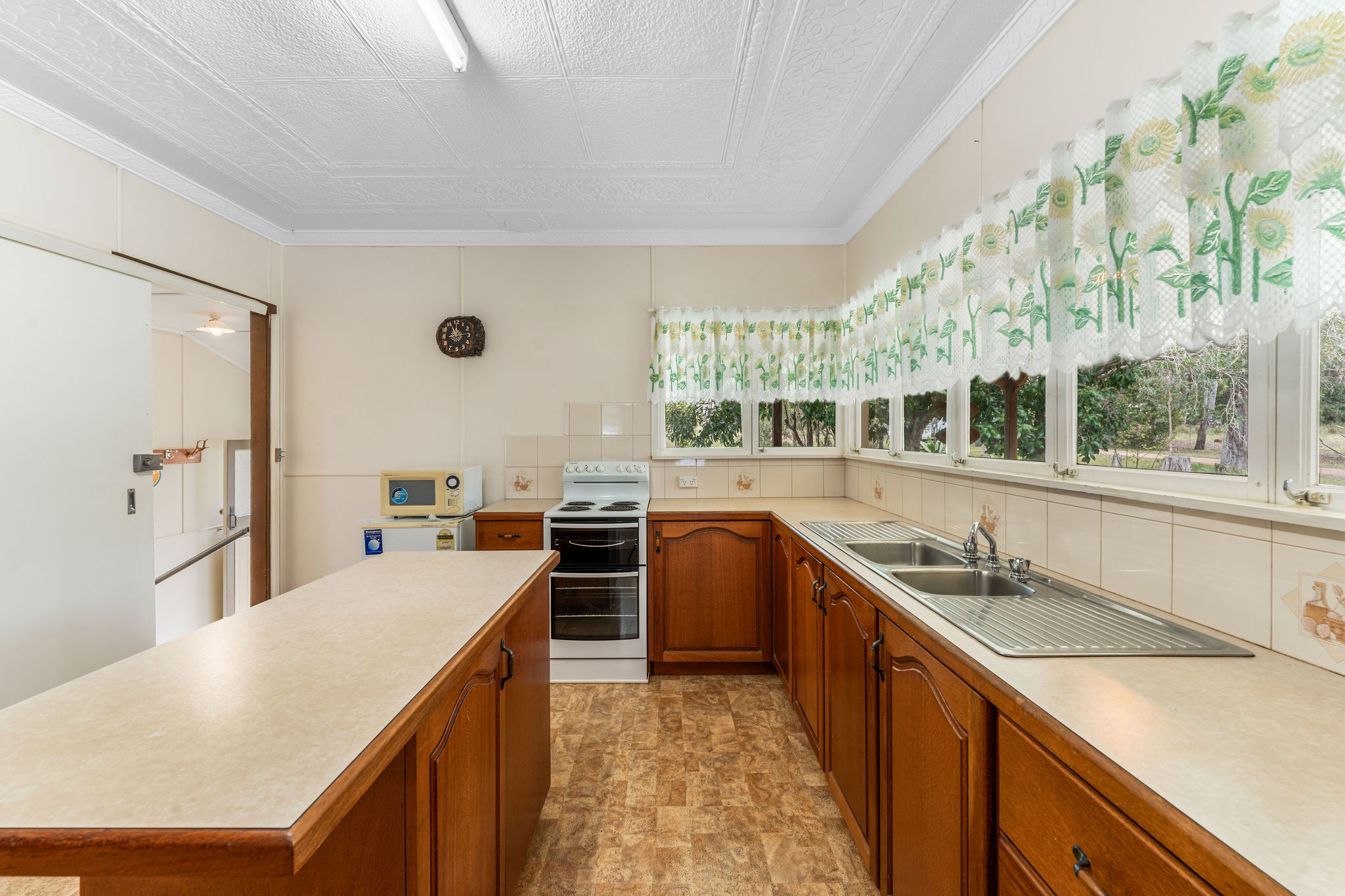 24 Pozieres Street, Tumoulin