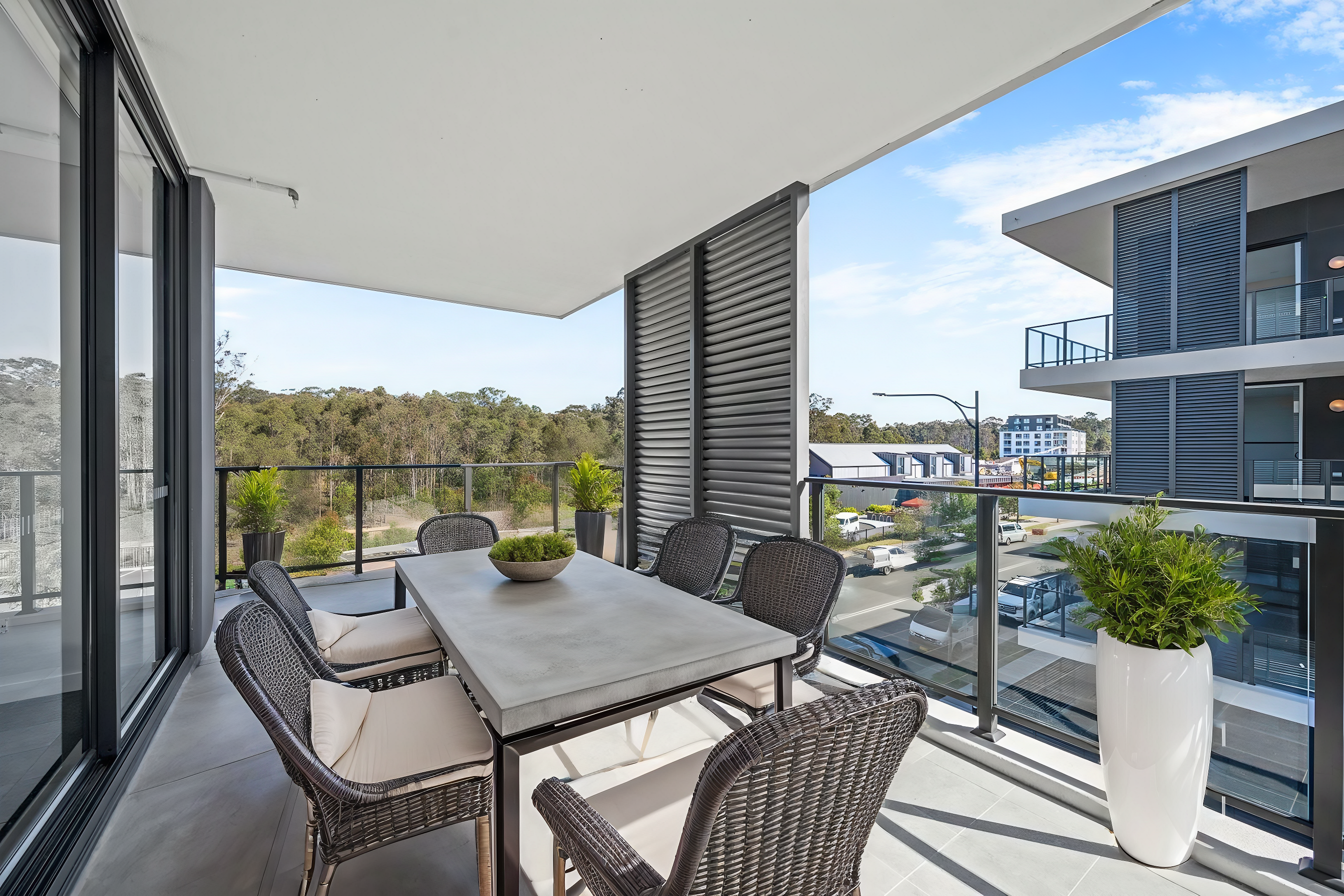 76 Lakeside Parade, Jordan Springs