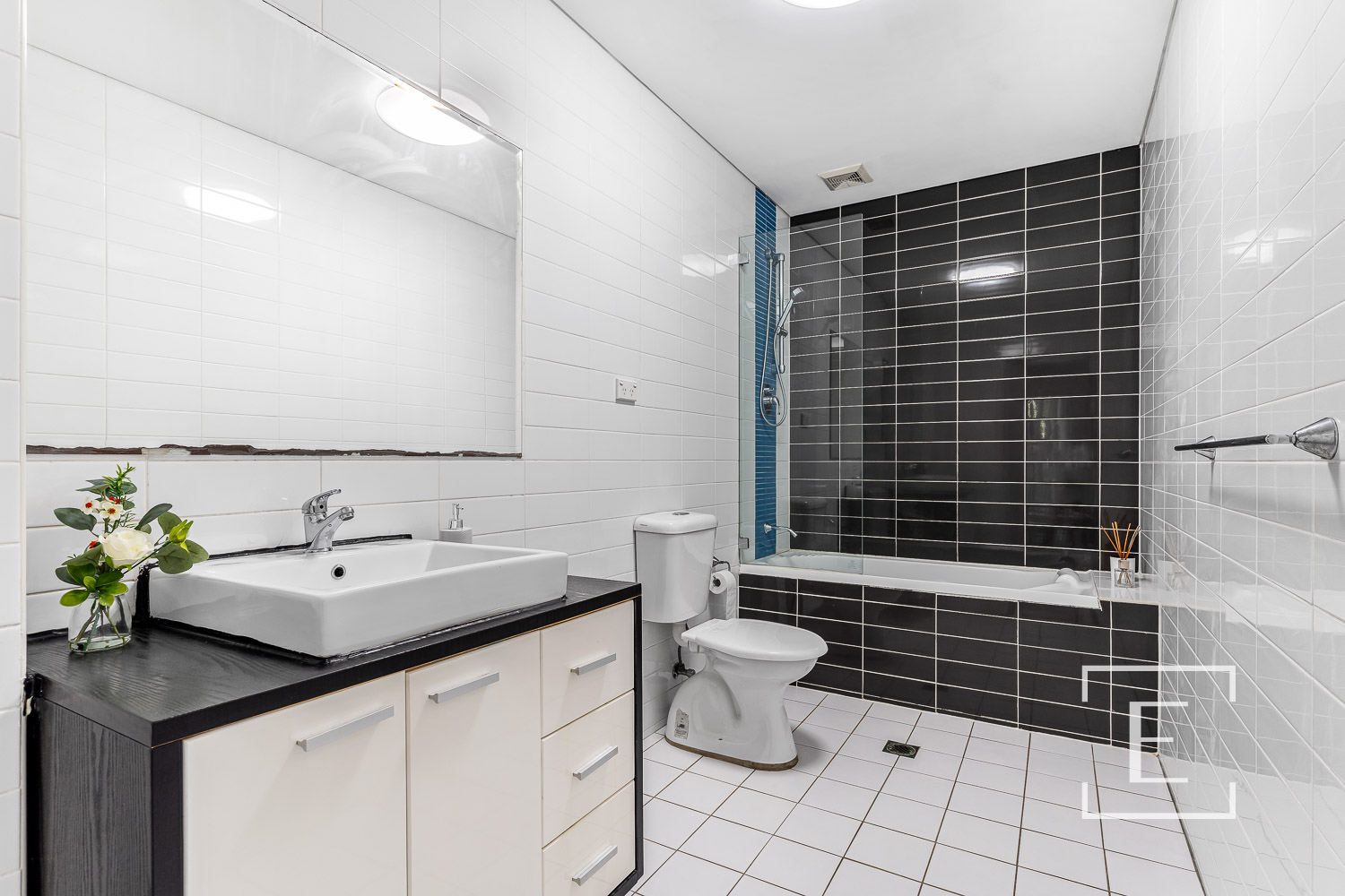 17 / 28-32 Marlborough Road, Homebush West