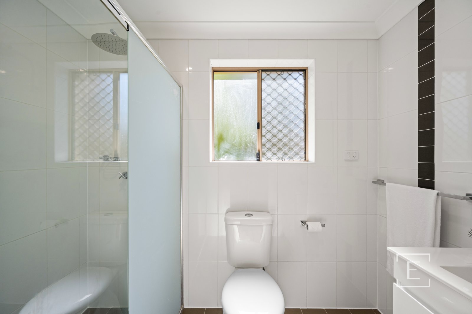 4 / 77-79 Bangor Street, Guildford