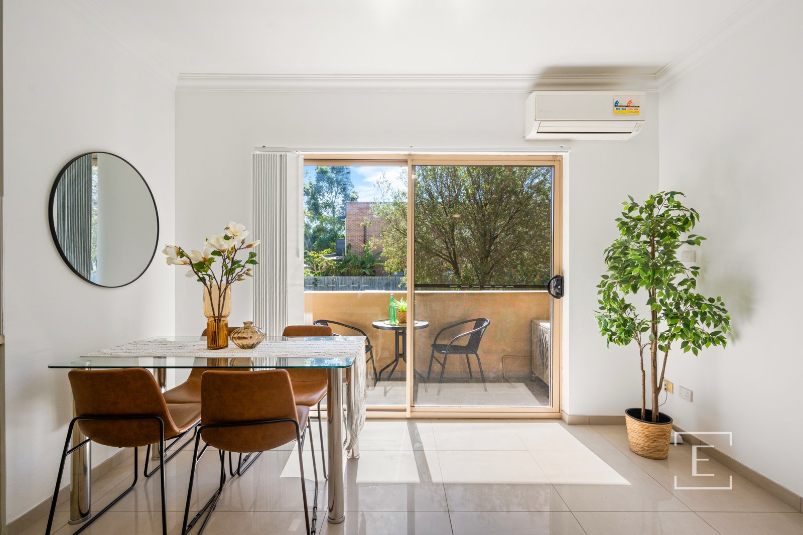 4 / 77-79 Bangor Street, Guildford