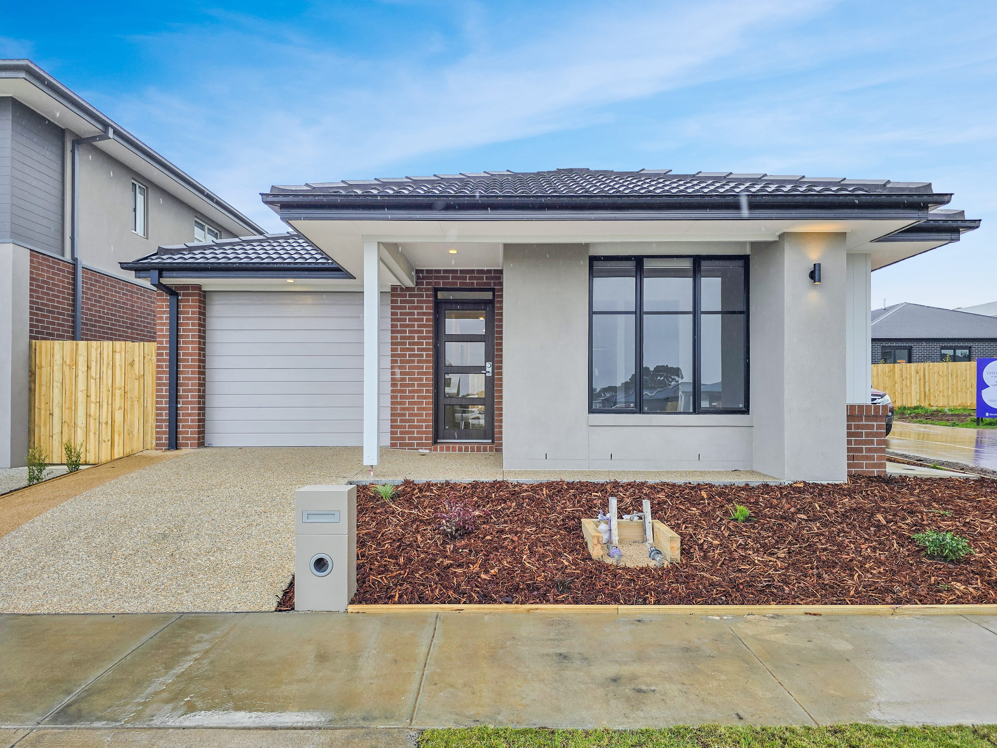 Listing image for 9 Paradise Circuit, ARMSTRONG CREEK  VIC  3217