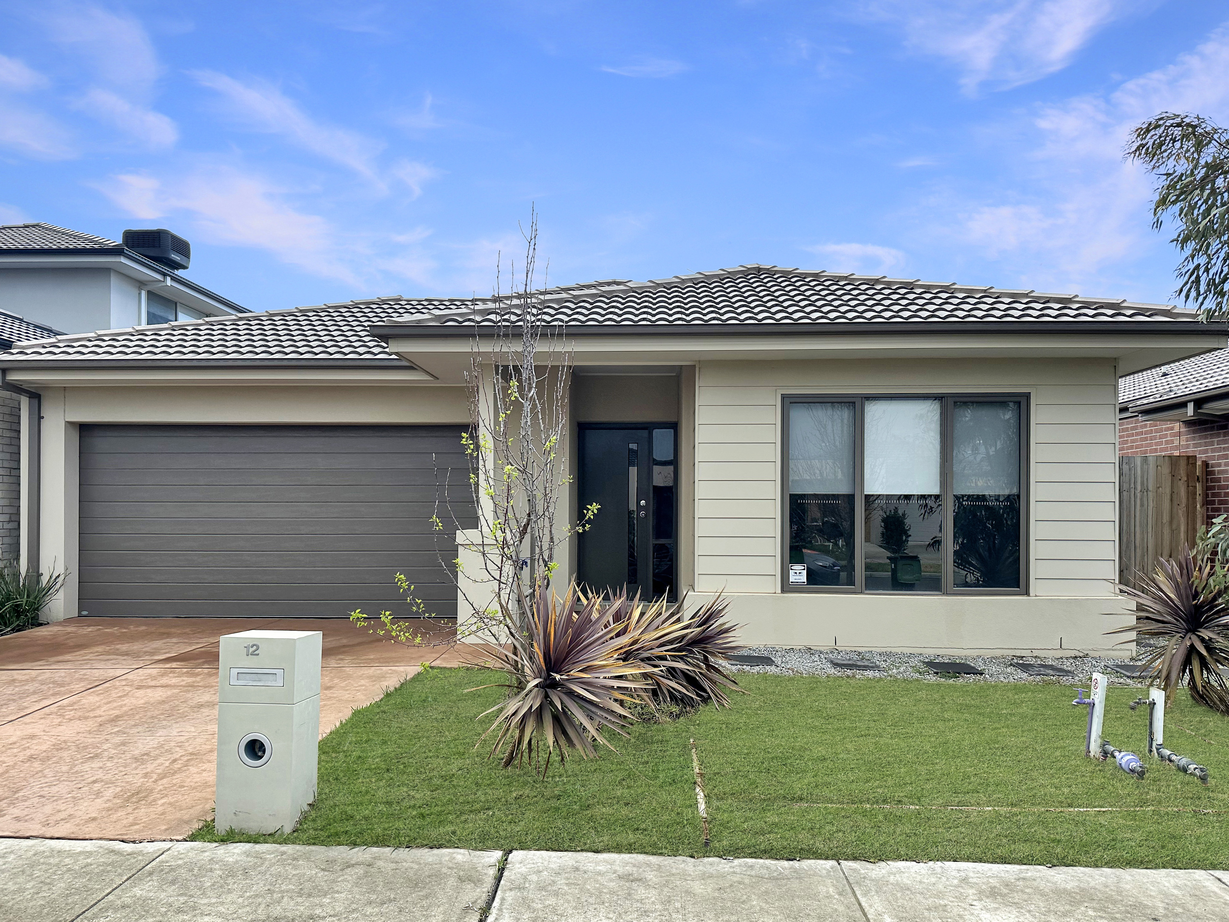 Listing image for 12 Myna Way, ARMSTRONG CREEK  VIC  3217