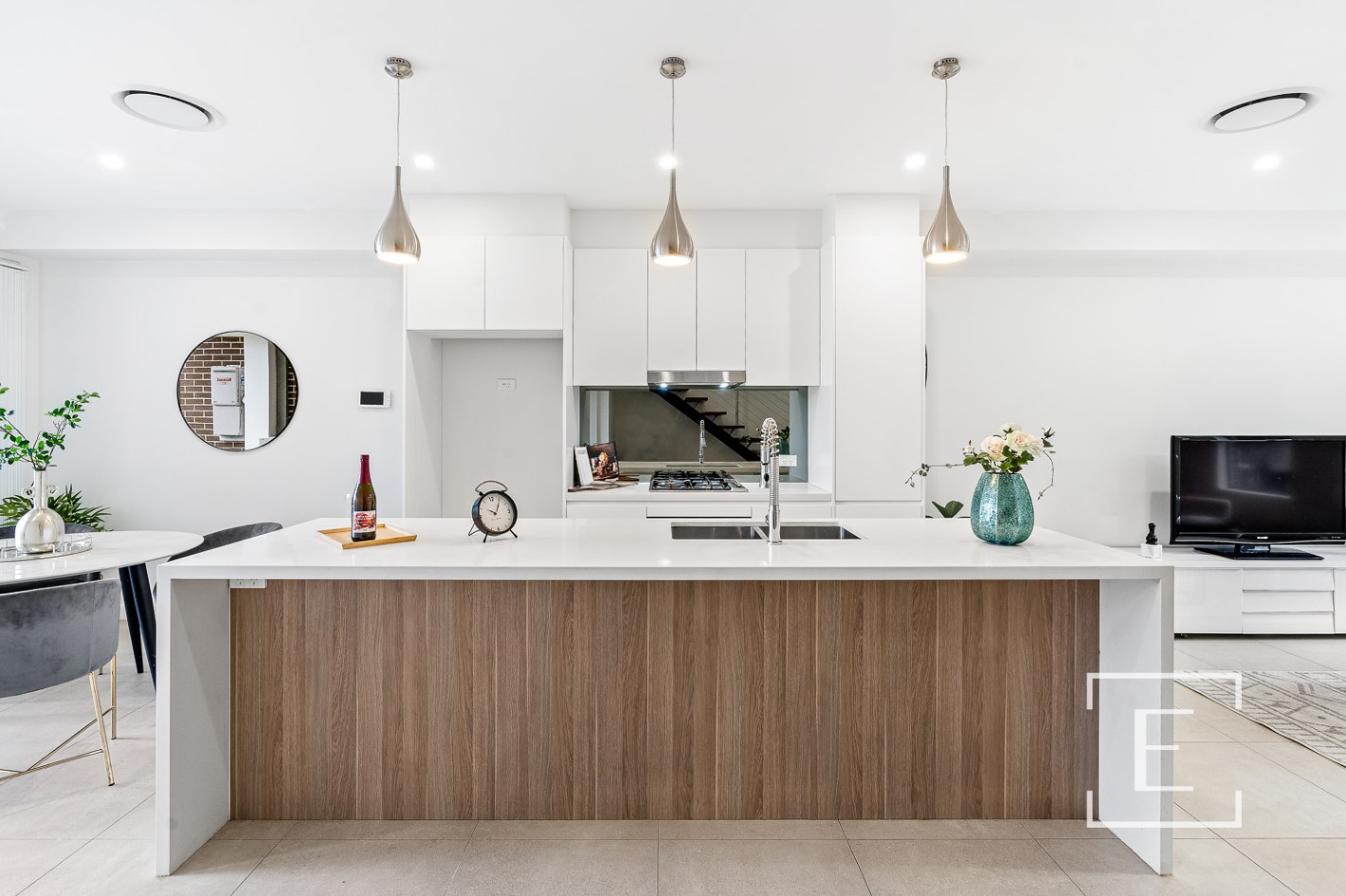 12A Carlton Crescent, Summer Hill