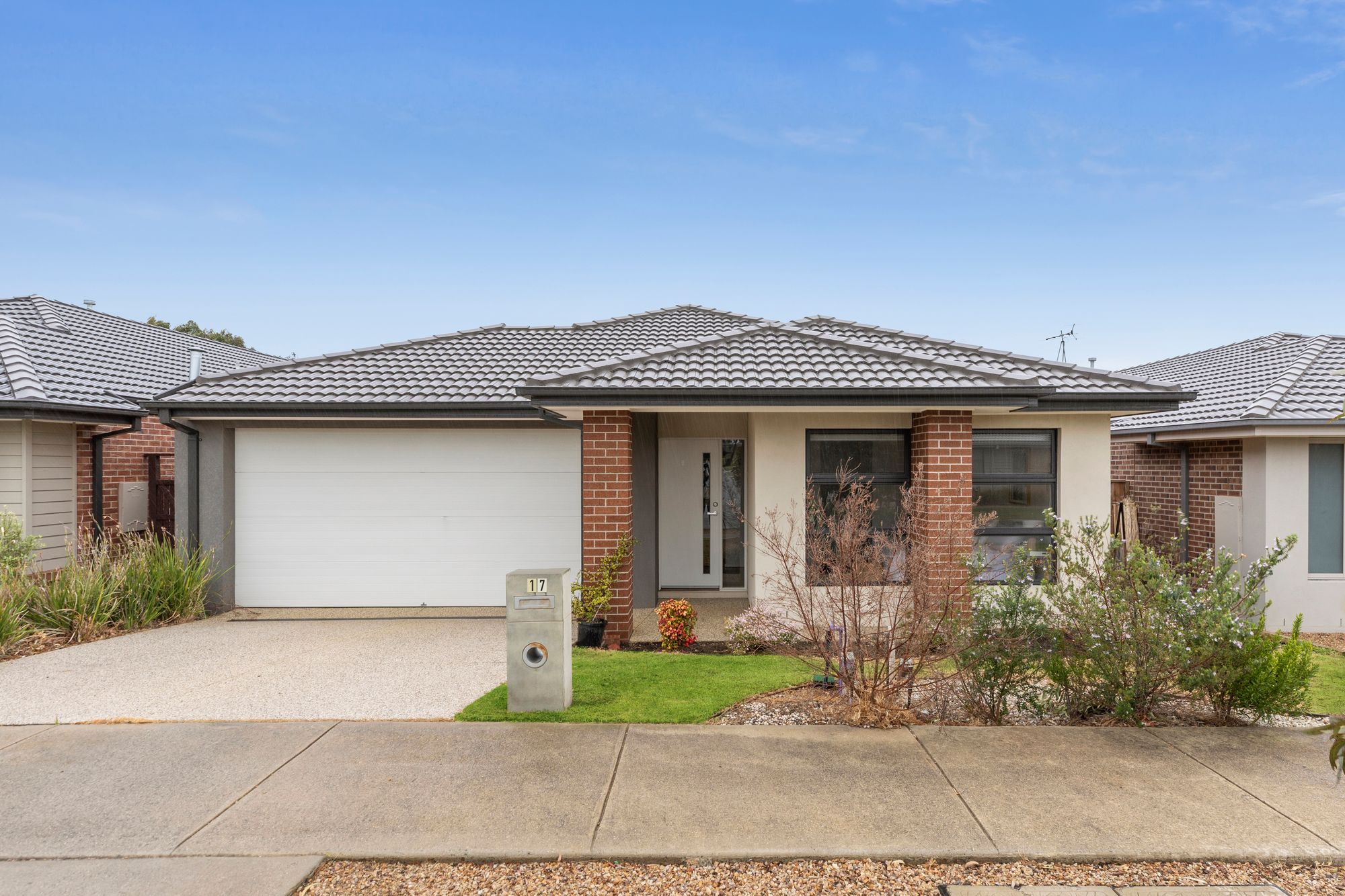 Listing image for 17 Sanctuary Boulevard, ARMSTRONG CREEK  VIC  3217